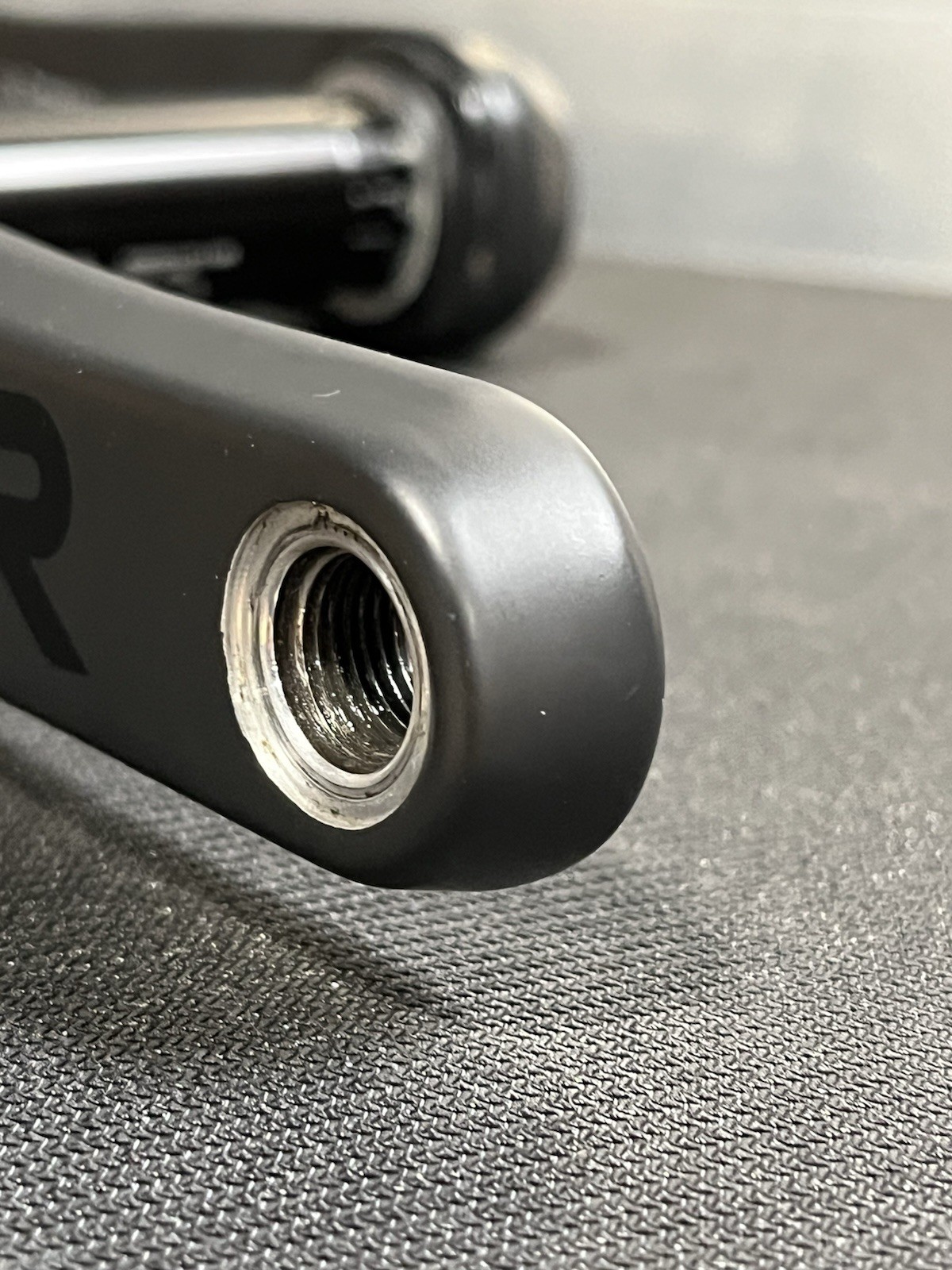 Praxis Girder 175mm Carbon Crank Arms Black M30 30/28mm Spindle