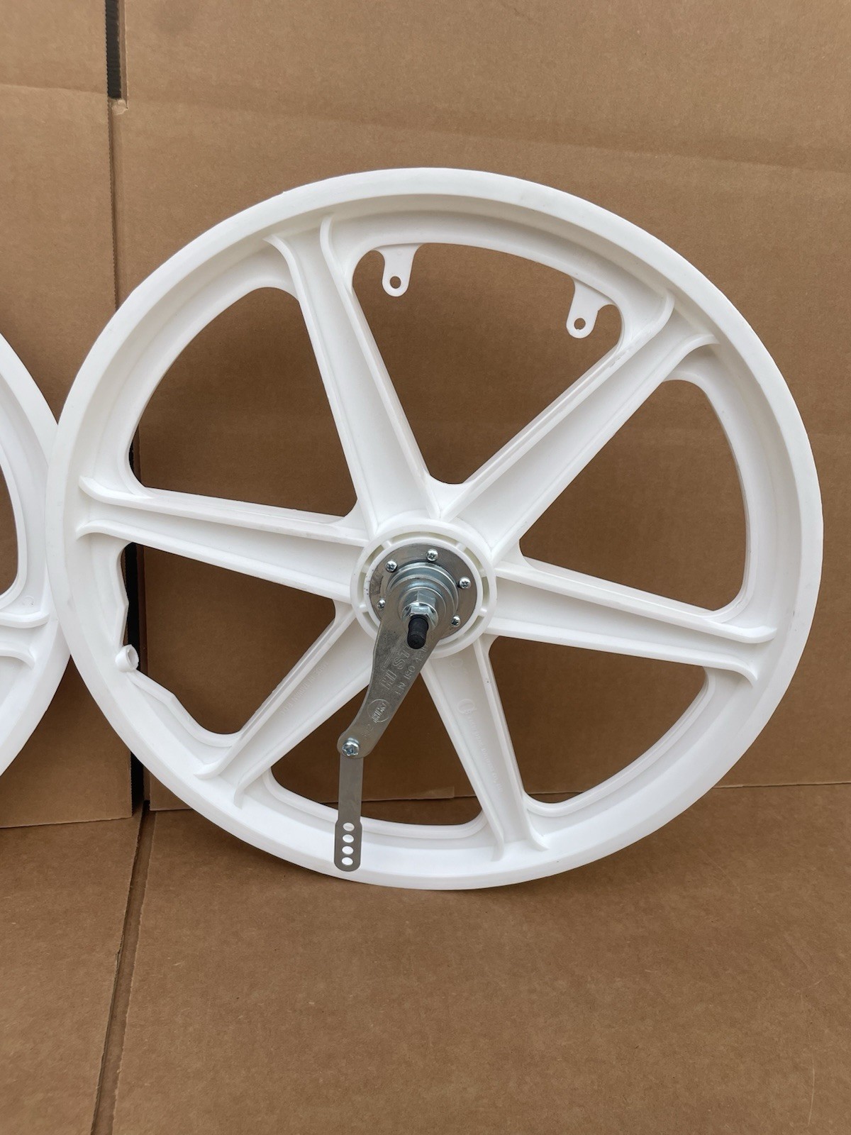 Coaster Brake 20″ Bicycle Plastic WHITE Mag Wheels Set Front Back GT Dyno BMX