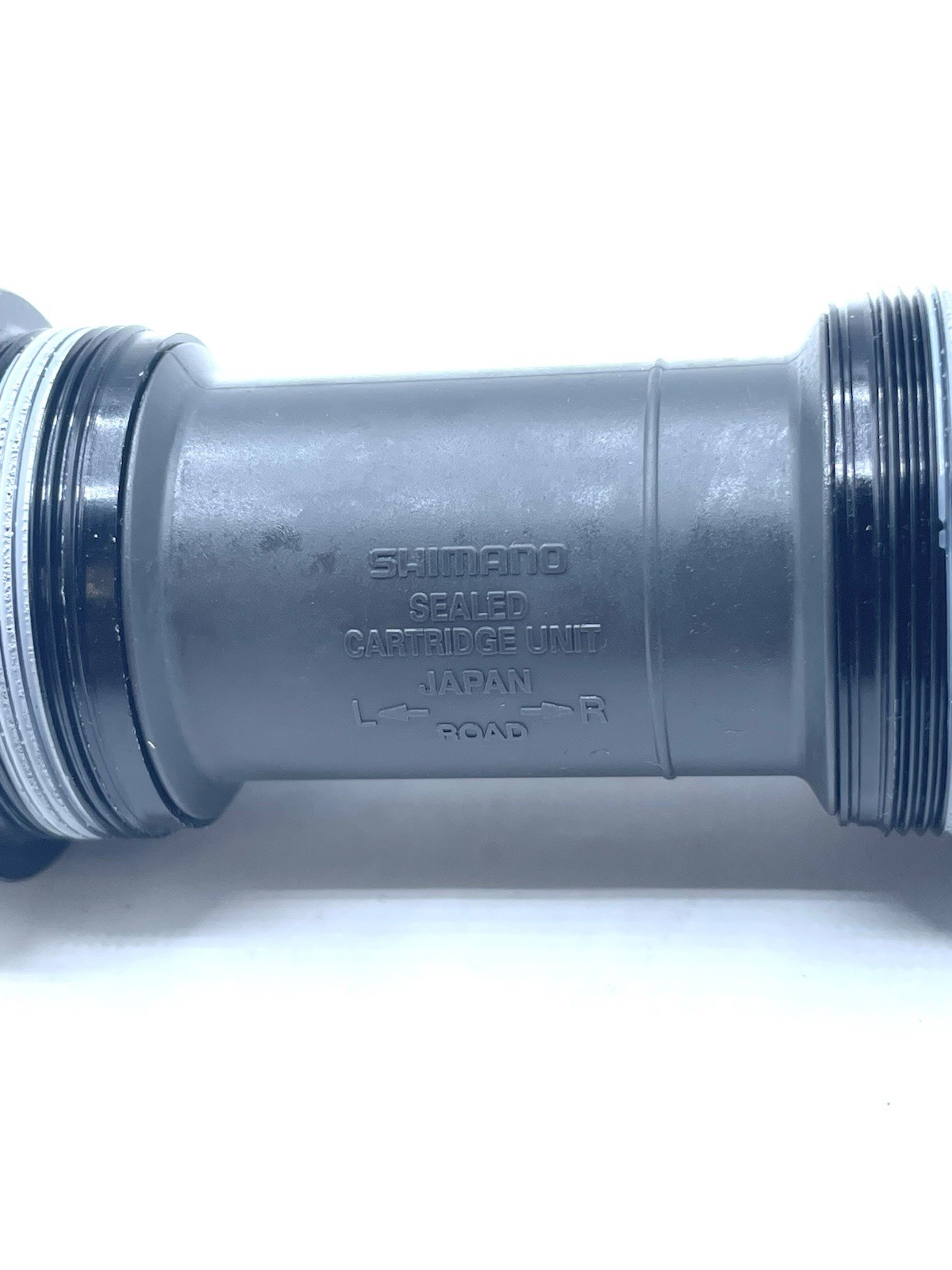Shimano Ultegra SM-BBR60 Road Bicycle Bottom Bracket Black 68 / English Threaded
