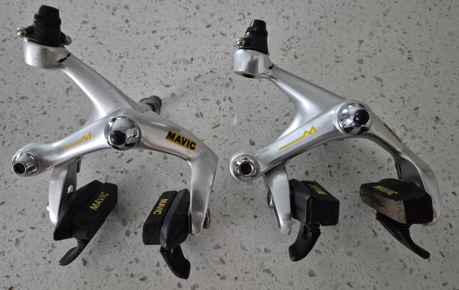 Mavic 440 brake set NOS
