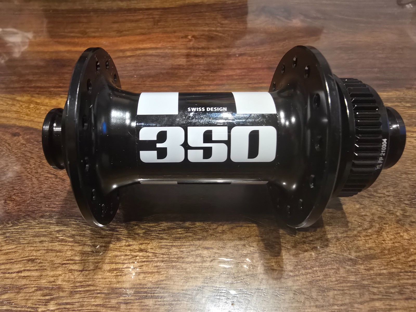 DT Swiss 350 Front Hub 12×100 Center Lock 28H J-Bend Black