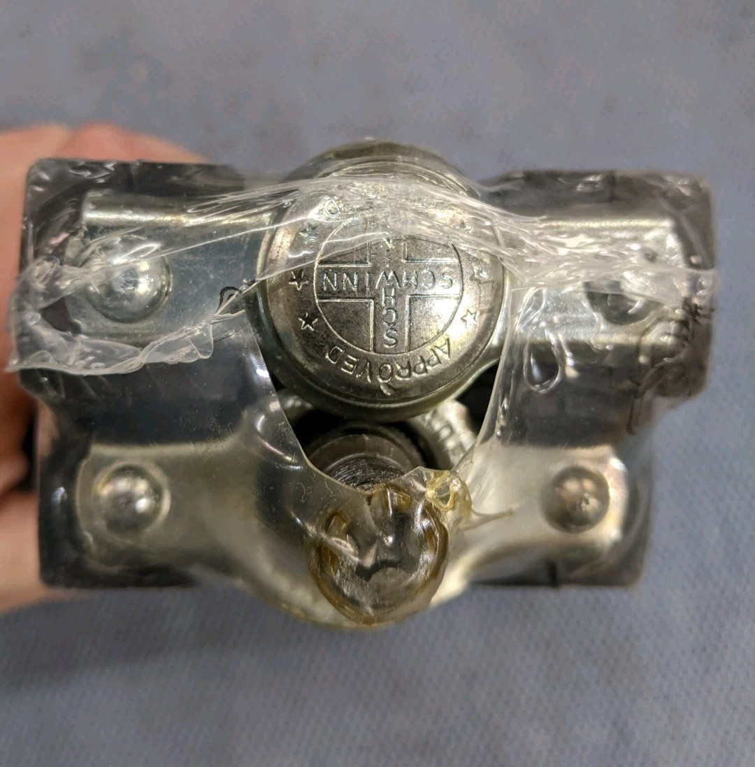 NOS Schwinn Approved Germany 1/2″ Amber Reflector Pedals, Schwinn Stingray