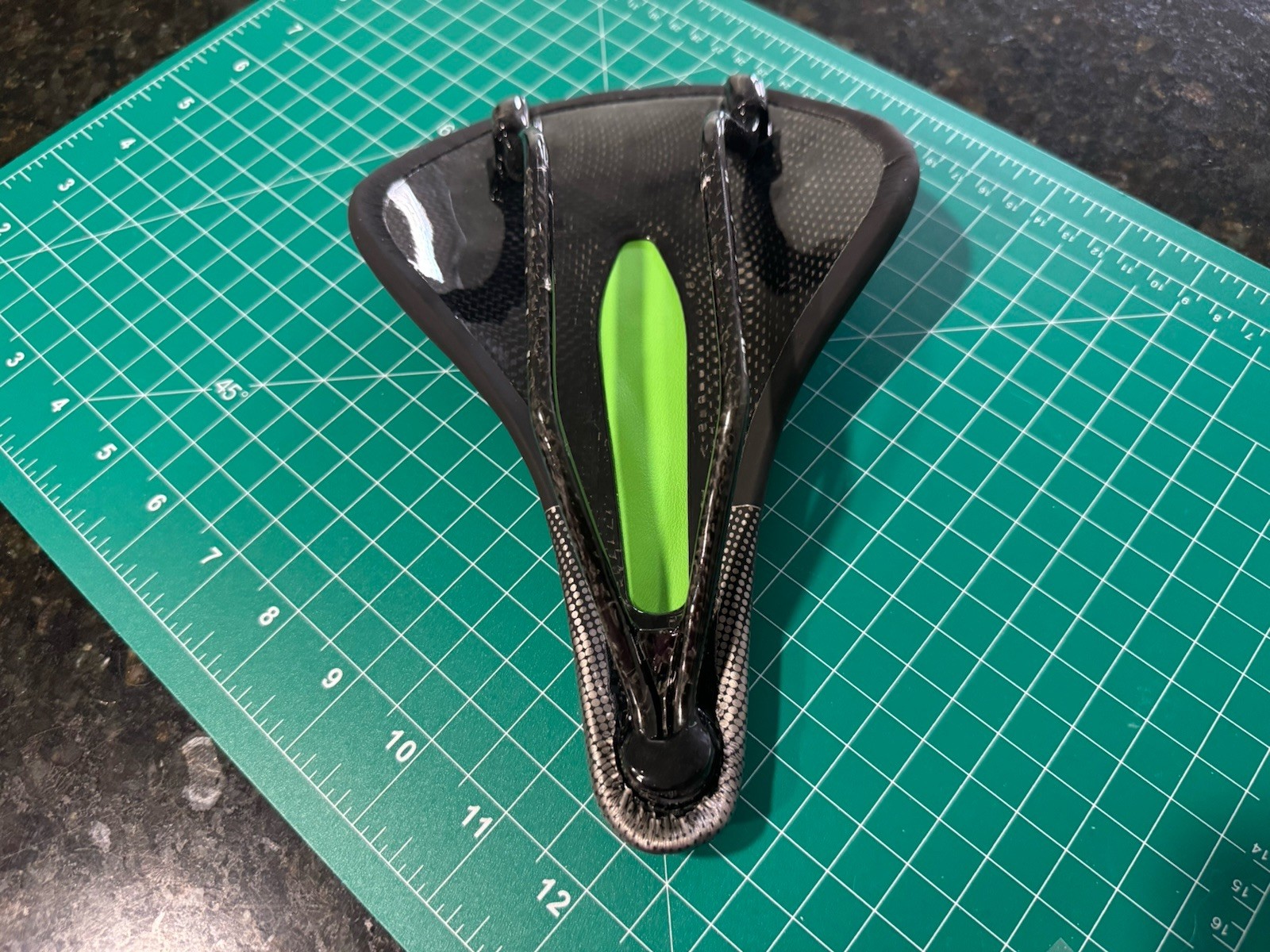 Wildside Mimic Full Carbon Body Geometry Bicycle Saddle 155mm 157g