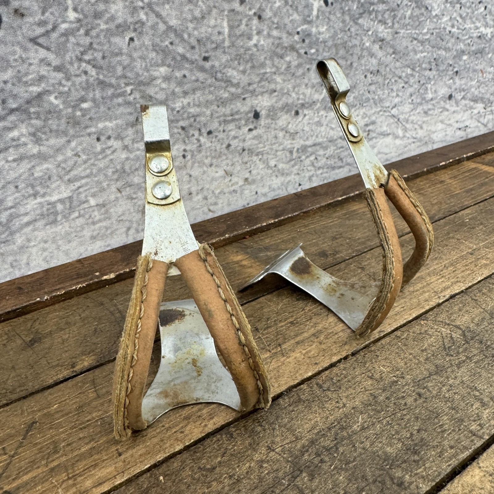 Vintage Toe Clips Medium M Silver Steel Leather Pair Road Track Bike France 70g