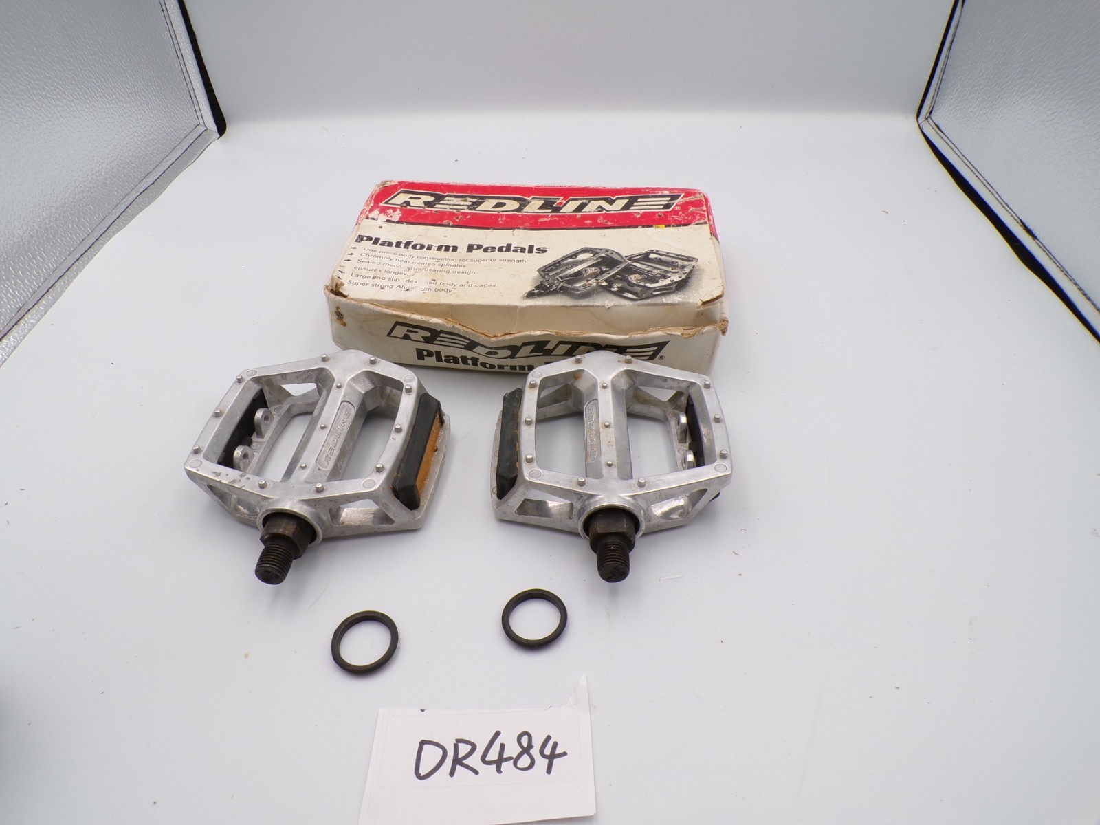 Redline Alluminum Platform Flat Pedals Silver 1/2 BMX 120300 Used