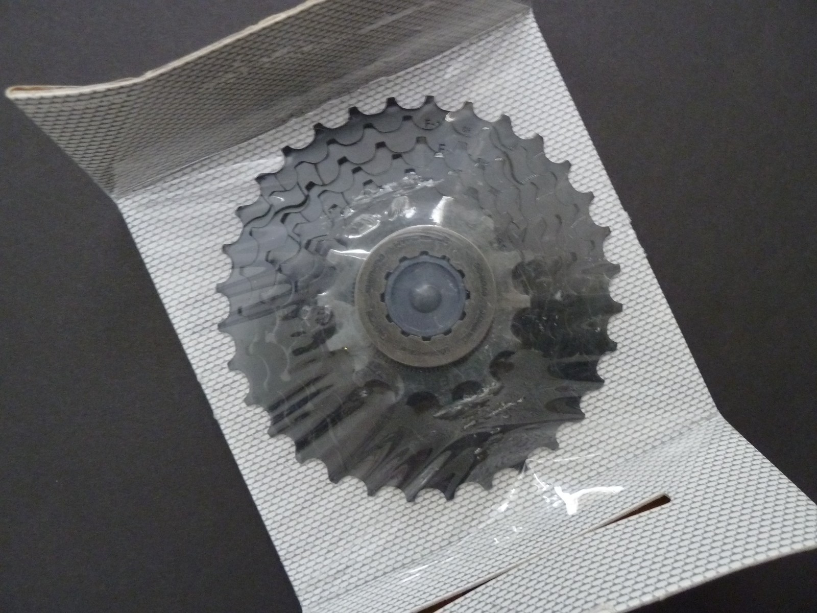 Shimano CS-HG50 7 speed hyperglide cassette 14-32 made in Japan