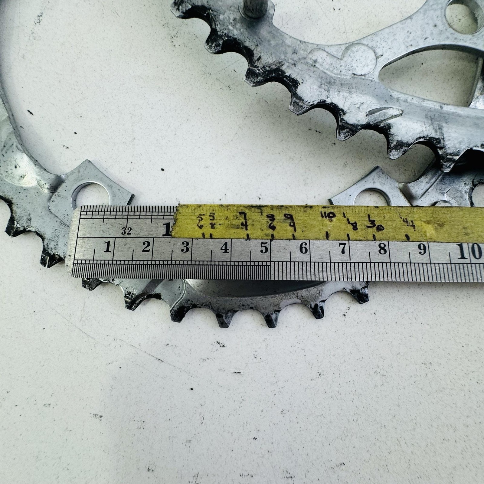 Vintage Shimano SG 52/42/30T Chainring Set 5-Bolt Silver 8/9 Speed Road Bike A83