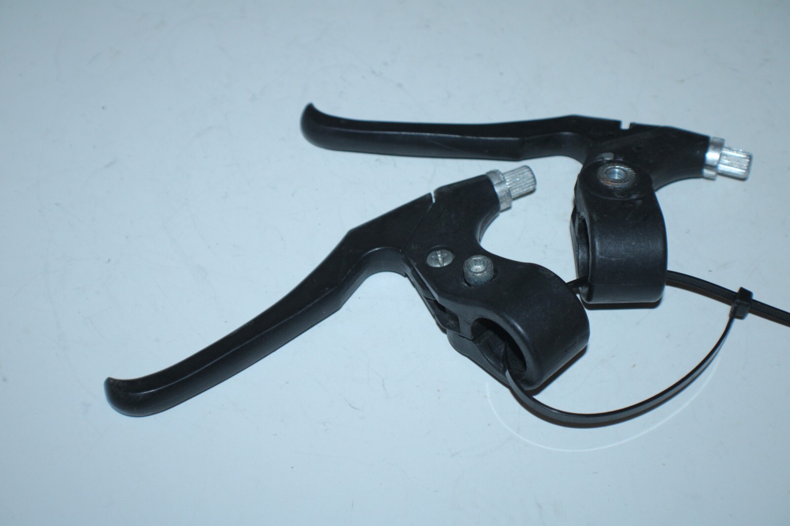 Brake Lever Set Black 22.2mm MTB City Hybrid Trail Bikepacking Fast USA Shipper