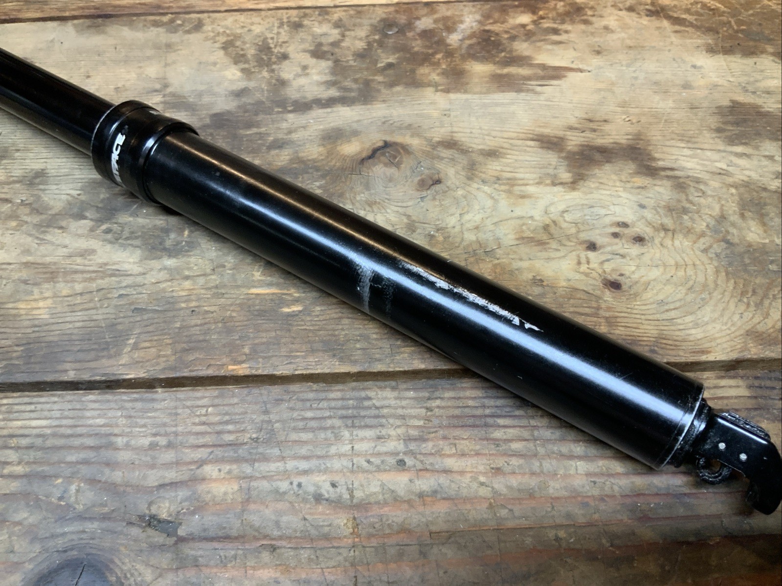 Race Face Dropper Post – 31.6mm 440mm – For Parts Only #1