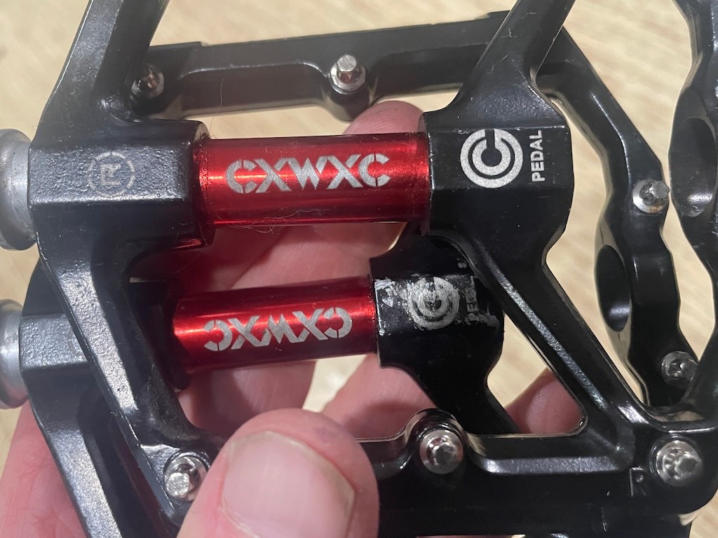 CXWXC Road MTB BMX Wide Bike Pedals Aluminum Alloy Red Black CX-930