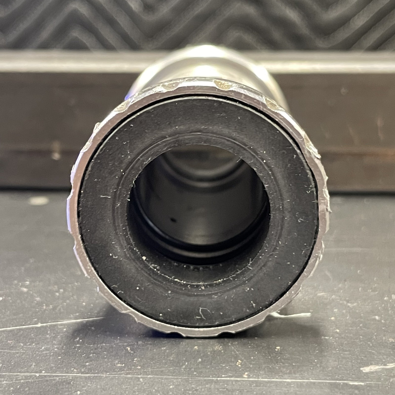 Shimano Dura-Ace 7800 Hollowtech Bottom Bracket – 1.37 x 24 ENG – 68mm – Used
