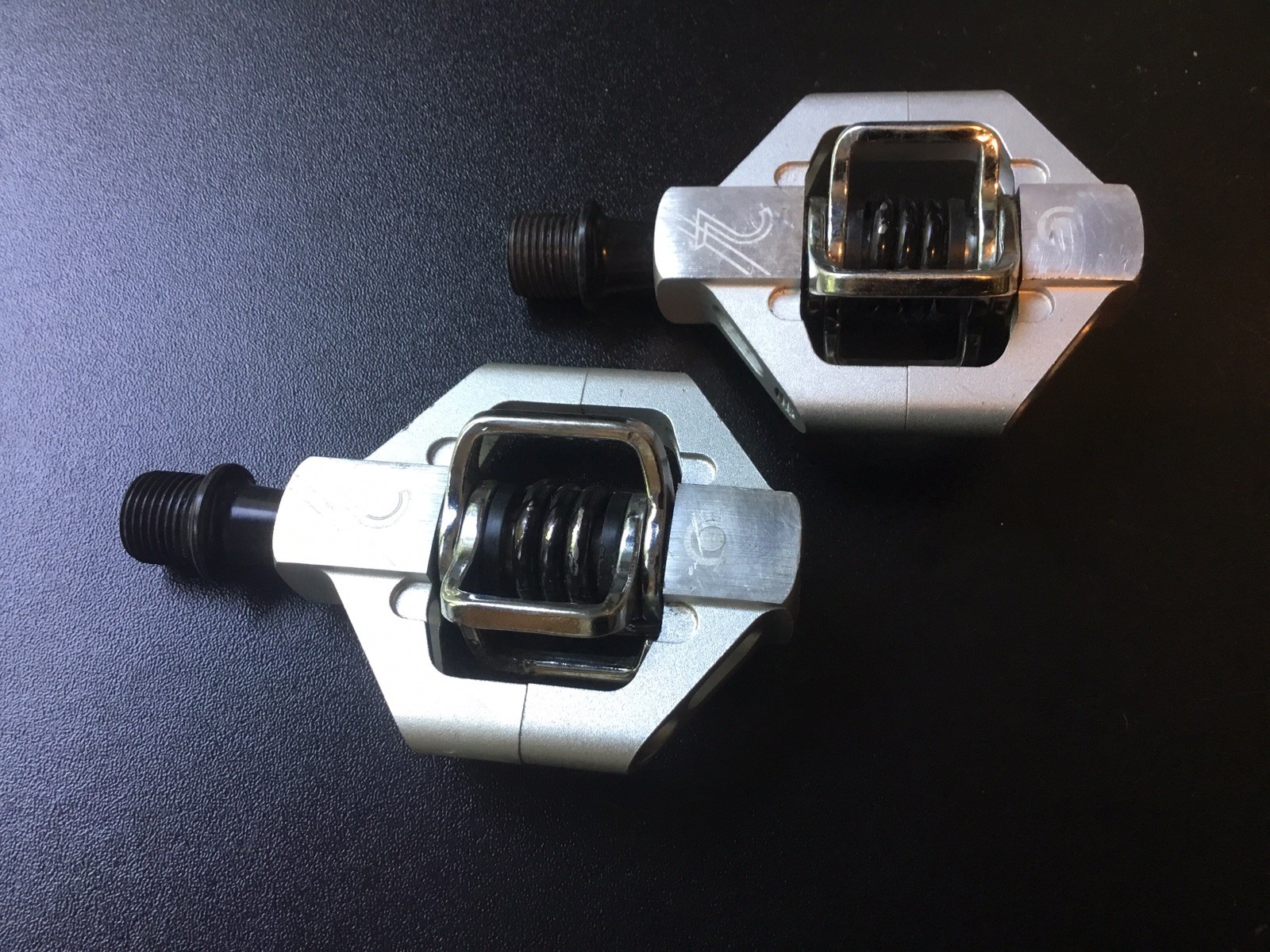 Crank Brothers Candy 2 Double Sided Pedals Egg Beater Clamp-Excellent Condition