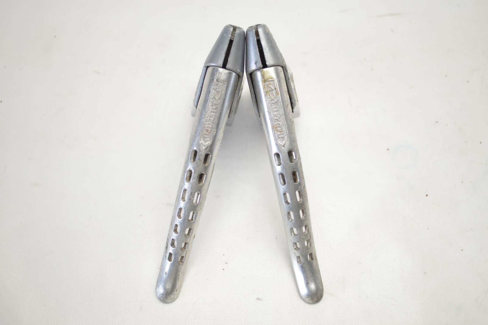 SUNTOUR SUPERBE DRILLED NON-AERO BICYCLE DROP BAR BRAKE LEVERS 23.8 MM CLAMPS