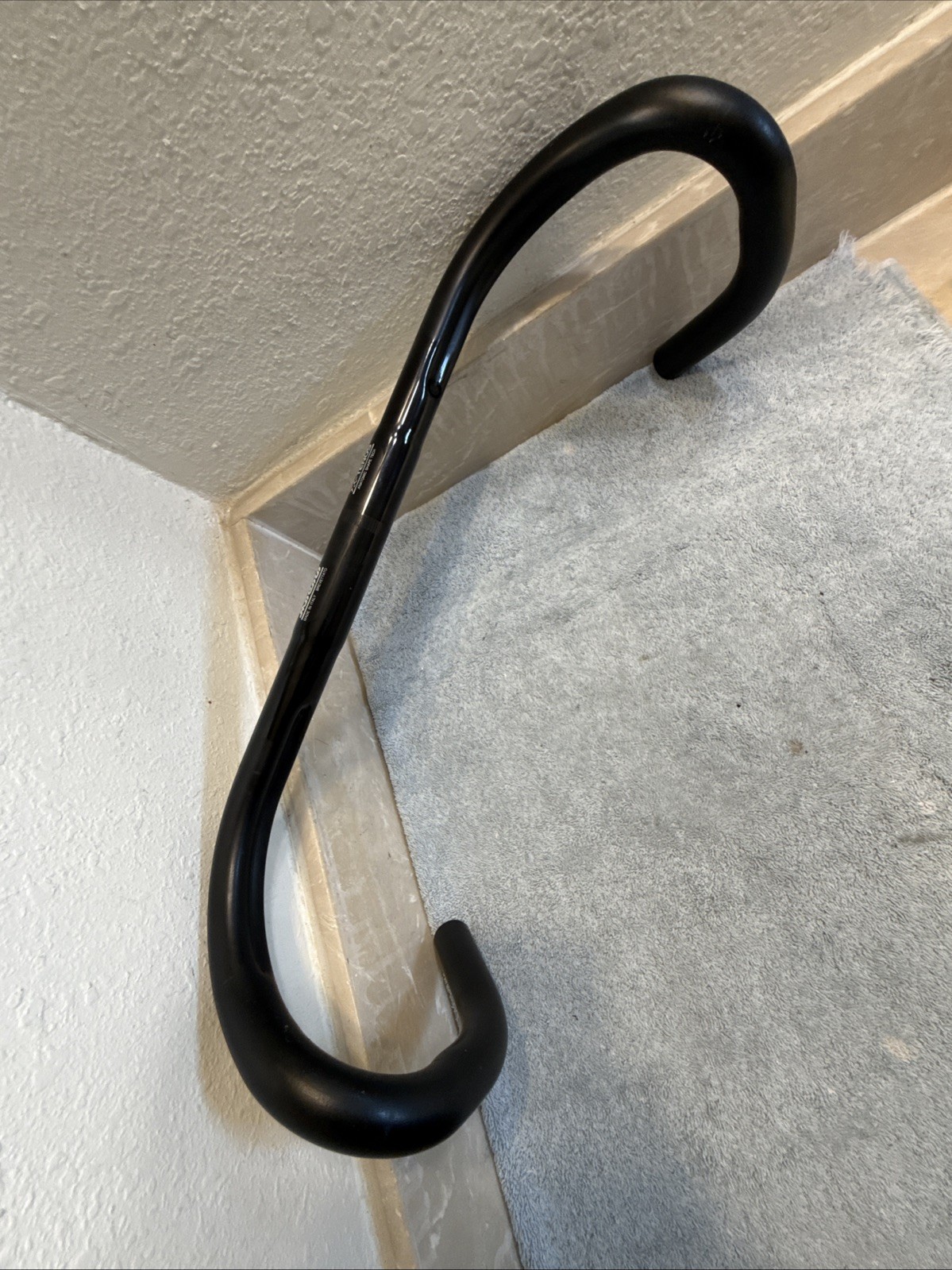 MODOLO X-TENOS HANDLEBAR 42cm Wide BLACK ANATOMIC for 26.0 clamp [aha]