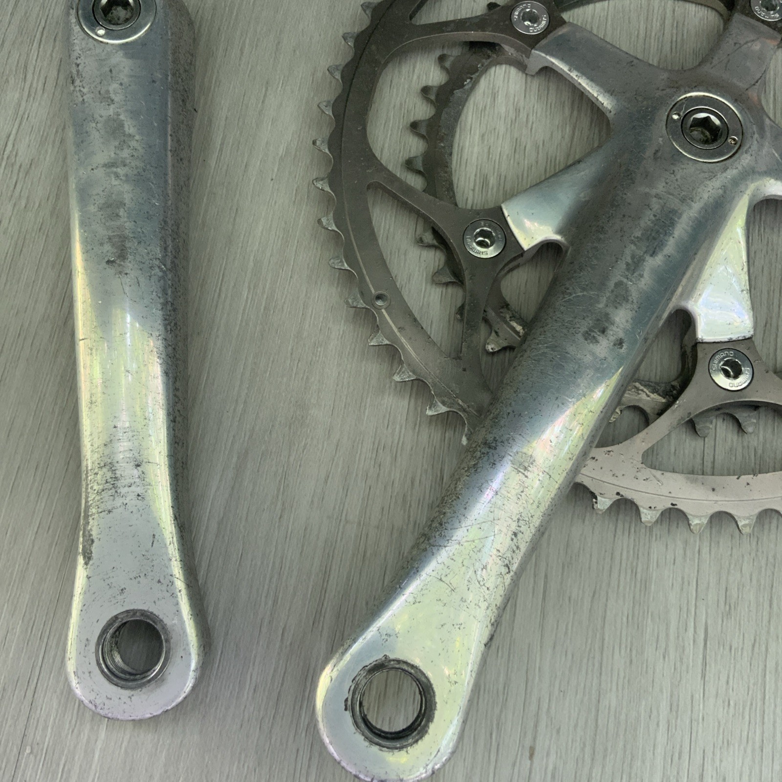 SHIMANO DURA ACE CRANKSET 7700 DOUBLE 172.5 MM ARMS 53-39 TOOTH OCTALINK