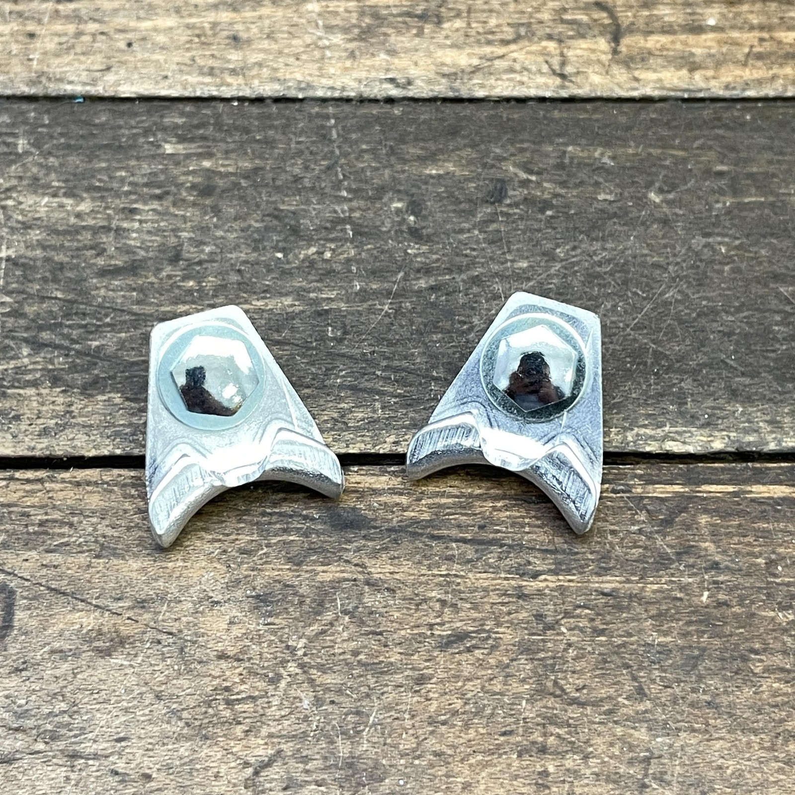 Vintage Dia-Compe Brake Cable Hanger Set NOS 1in Alloy Silver Front Rear