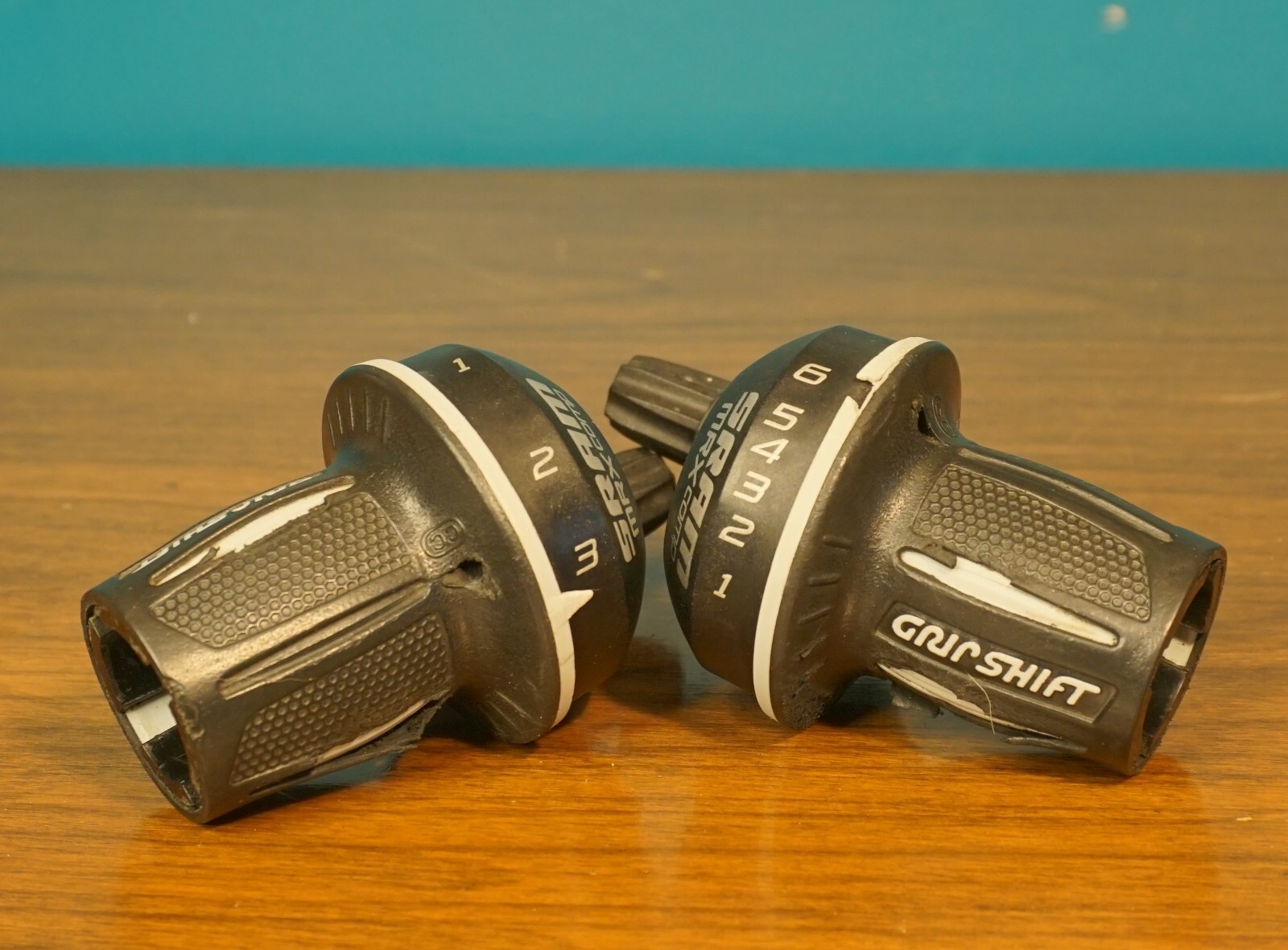 SRAM Grip Shift MRX Comp 3 x 6 Speed Gripshift Hybrid Mountain Bike Shifter Set