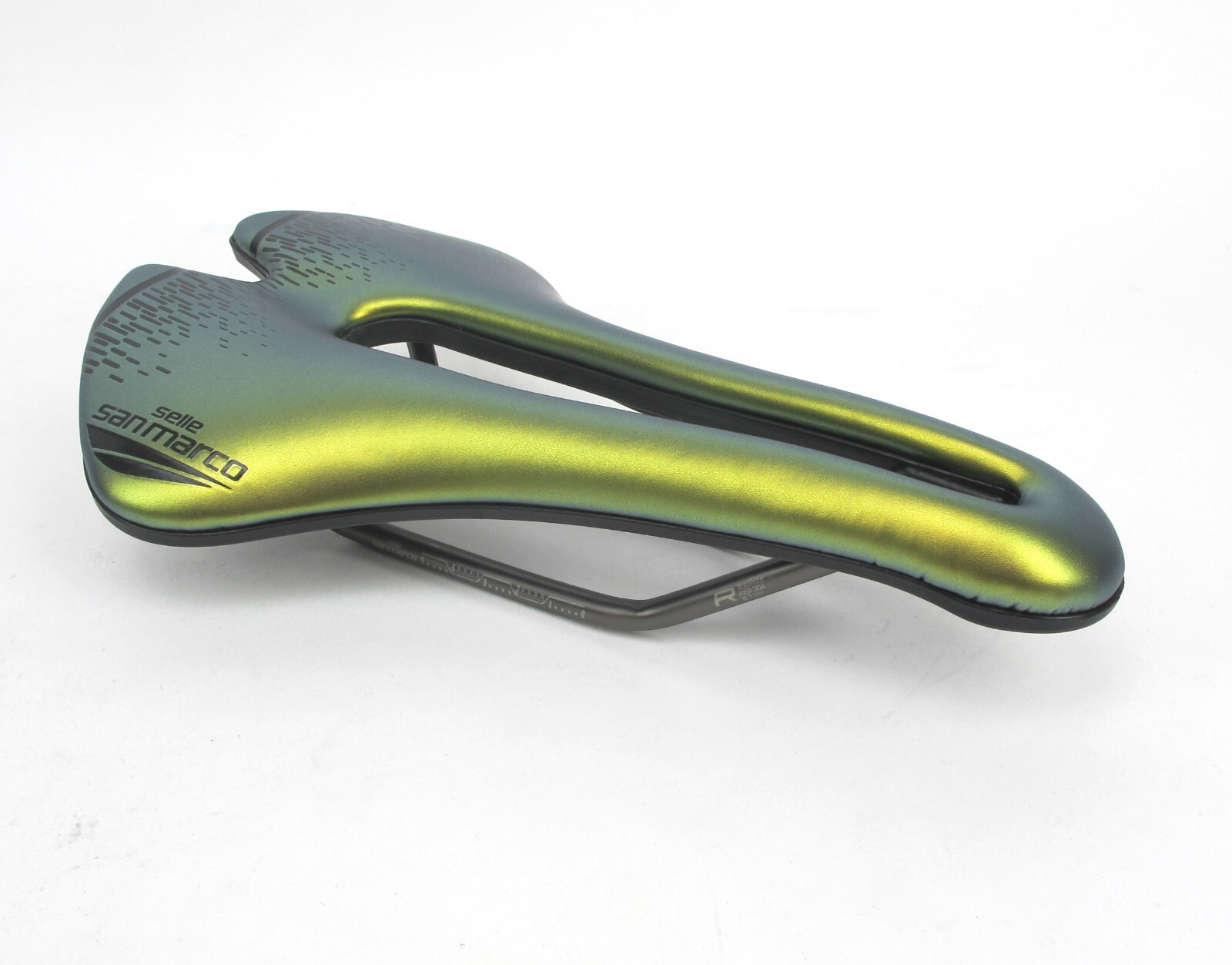 Selle San Marco Aspide Short Open-Fit Wide Road Saddle Xsilite Gold $175 MSRP