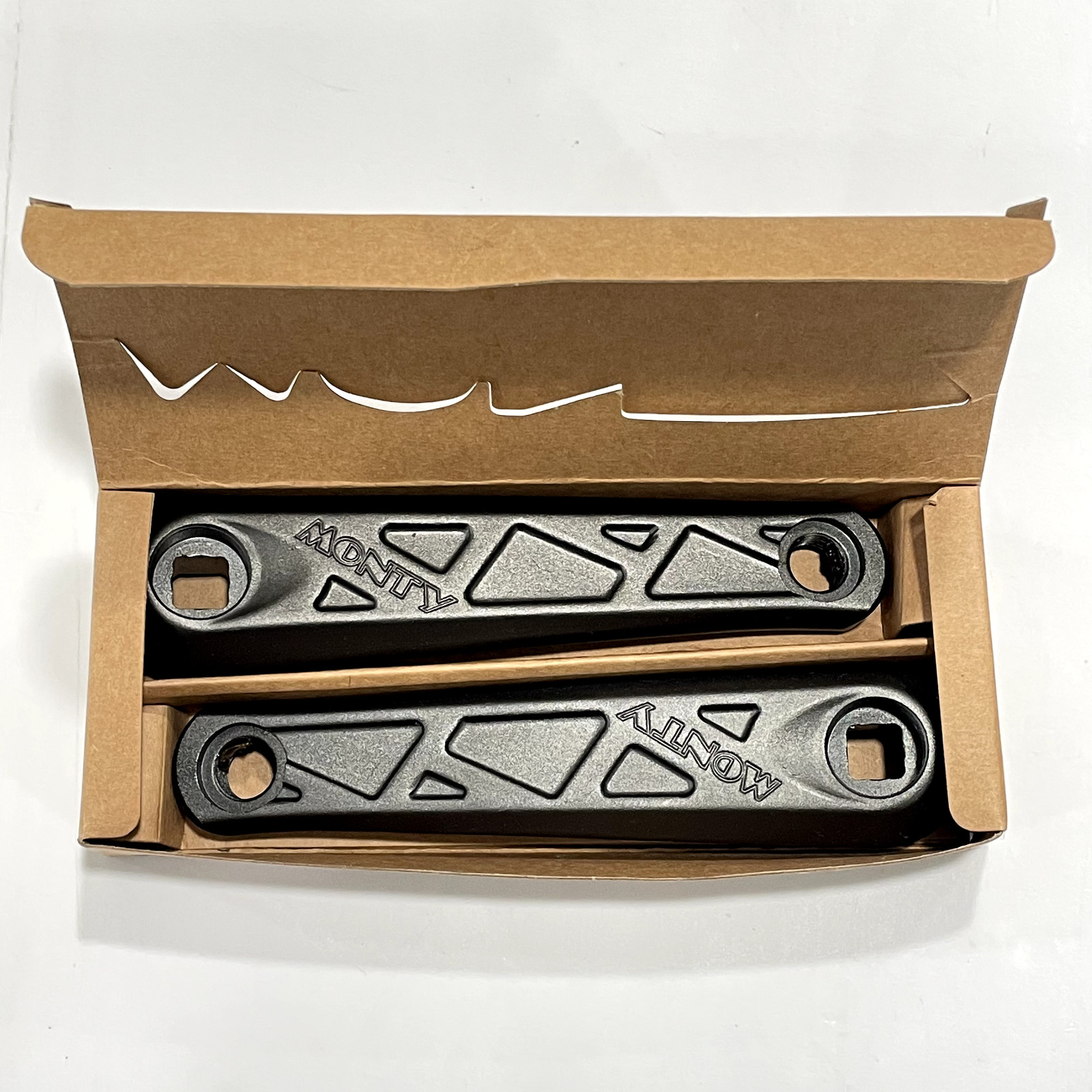 NOS Monty Trial Bike Crank Set Arms Black New BMX 140mm