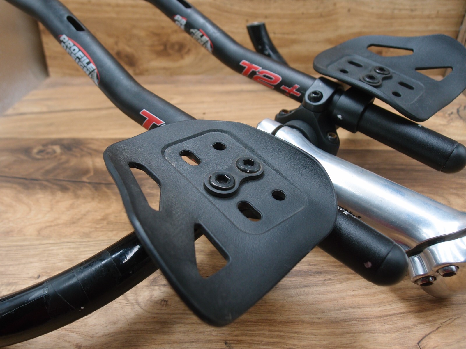 Profile Desing T2 Tribar handlebar ITM ahead stem Promax 1 1/8 in