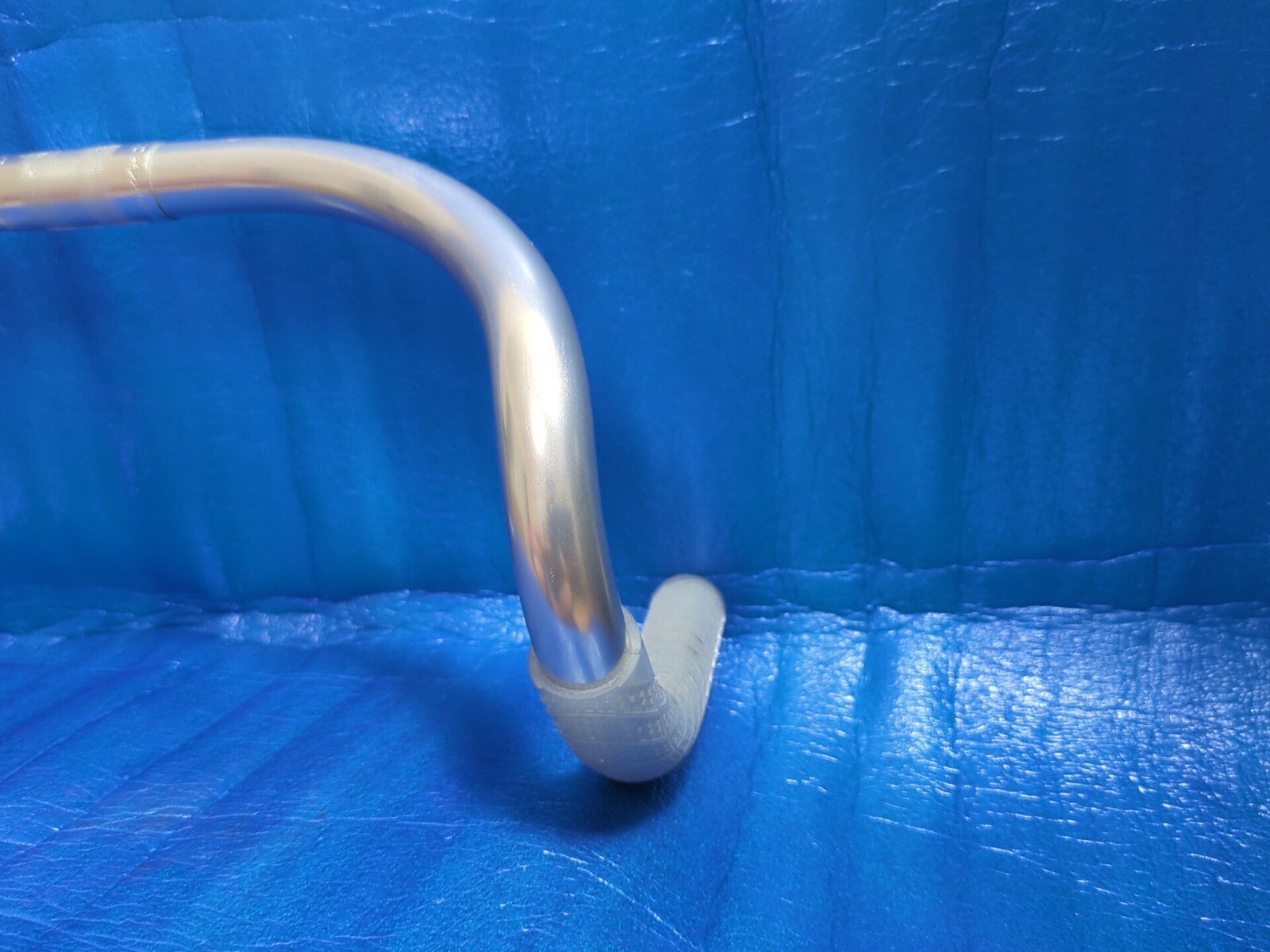 Nitto B123 AA 370mm NJS Handlebar + Soyo Grips