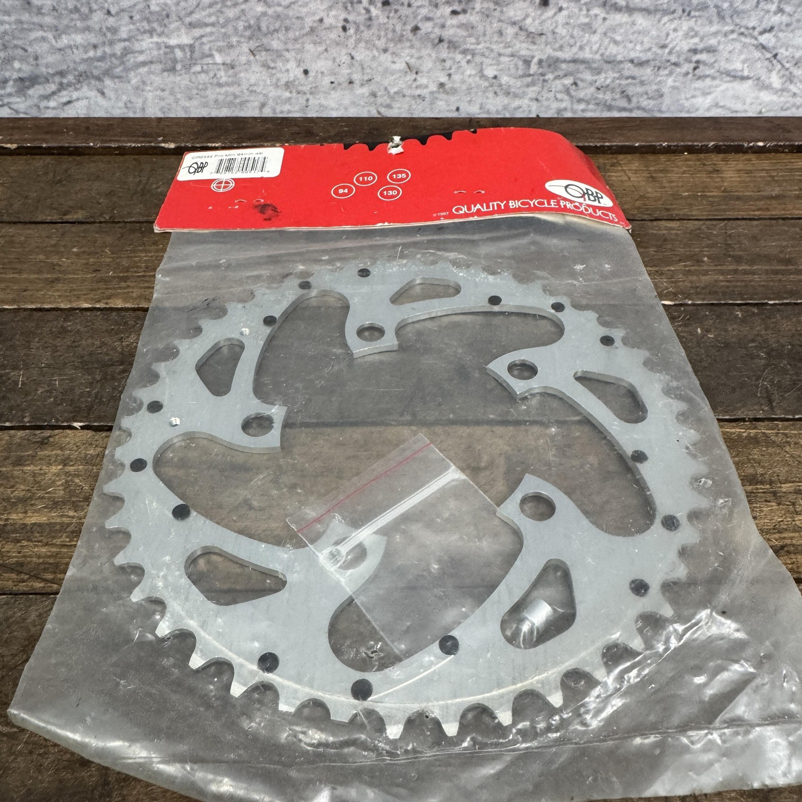 Vintage QBP 44T Chainring 94 BCD 5-Arm NOS Silver Aluminum MTB USA 44 Tooth