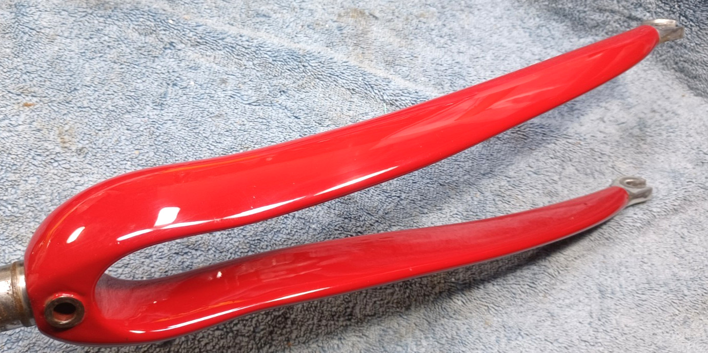 GC, Kestrel EMS Composite Carbon Fork, 700c, 1″ Threadless 231mm Steerer