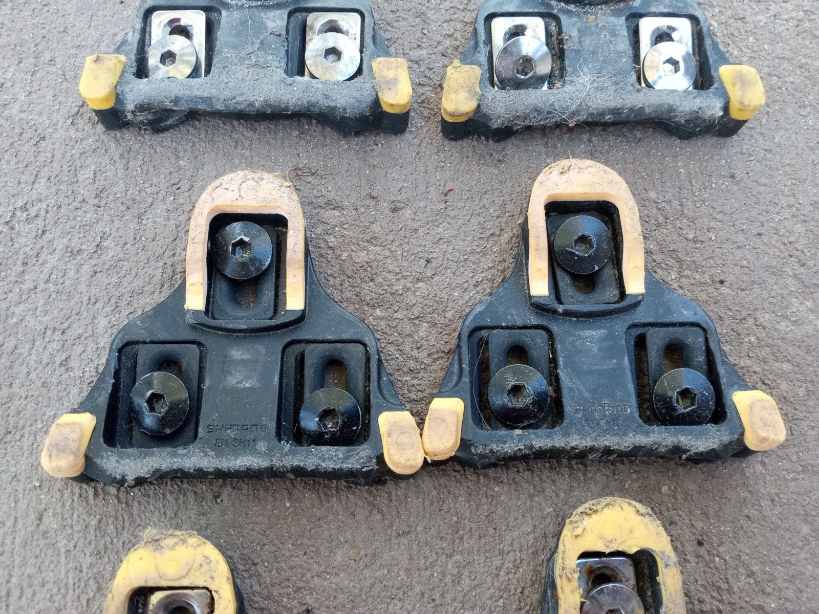 Genuine Shimano SPD-SL SM-SH11 Road Cleat Replacement Cleats 6° yellow 3-pairs