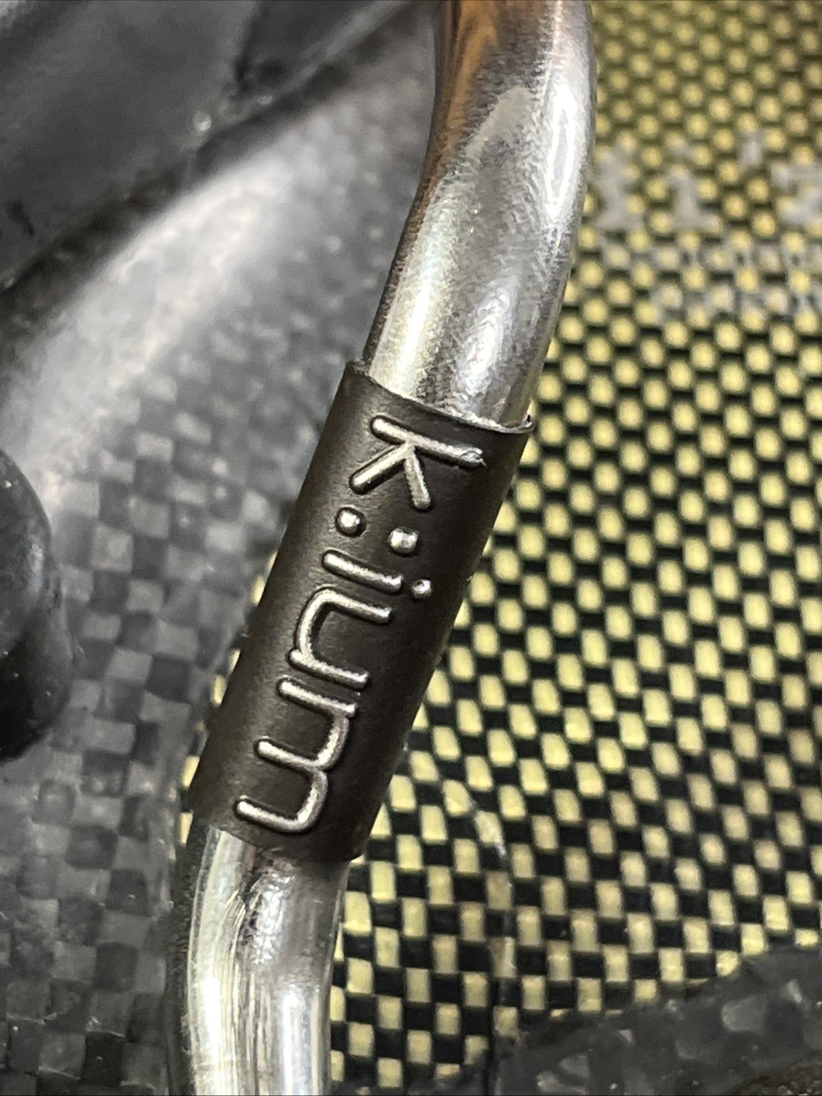 Fizik Aliante Kium Rail Carbon Road Saddle Seat 244g 270x140mm Scuffs