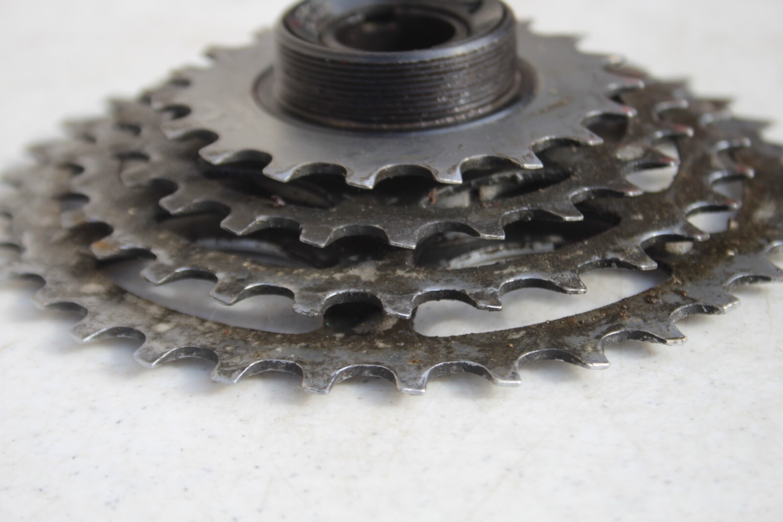 Vintage Shimano 600 Freewheel MF-6207 4 Speed 34 Tooth Japan