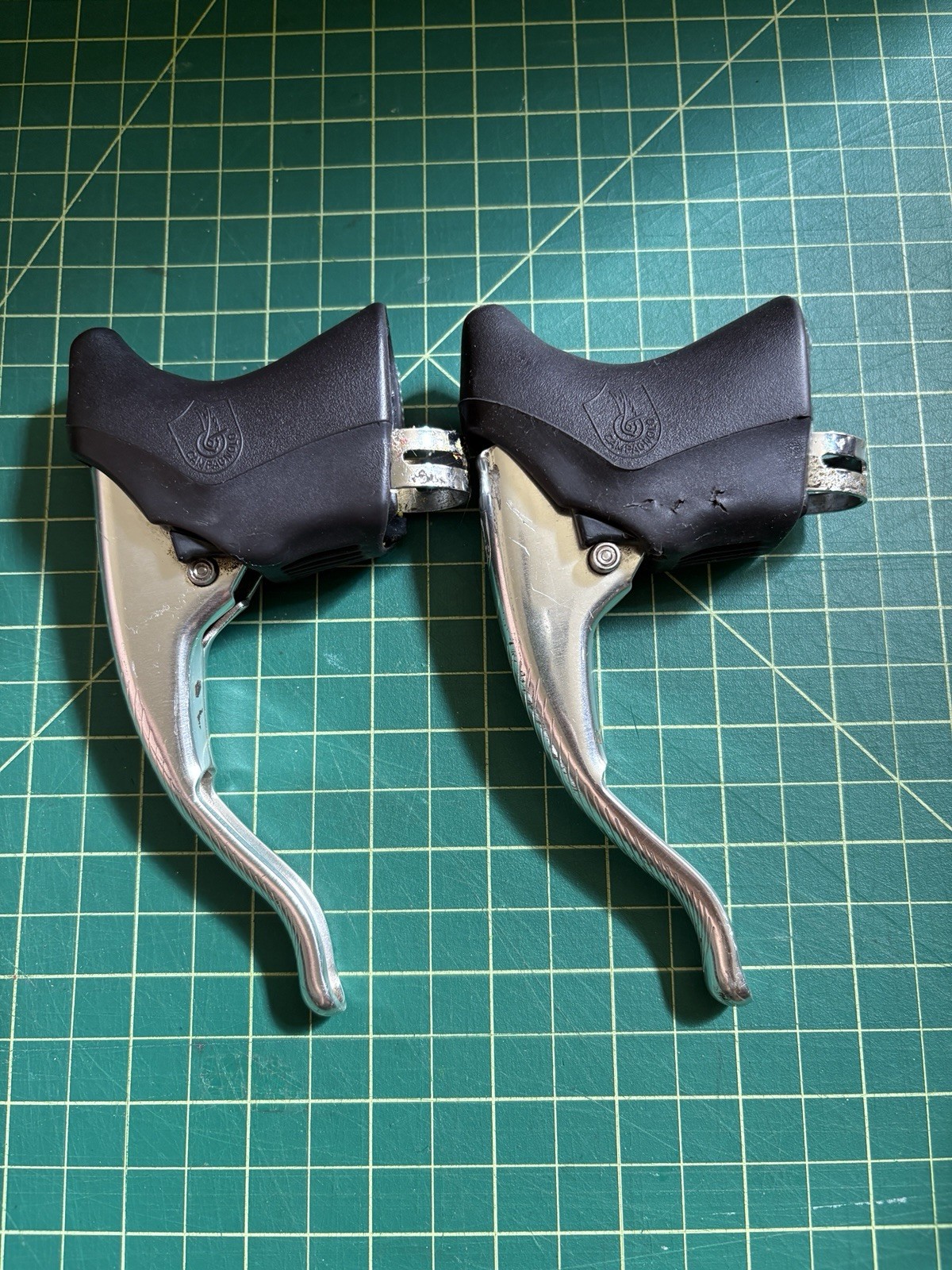 CAMPAGNOLO CHORUS BRAKE LEVERS