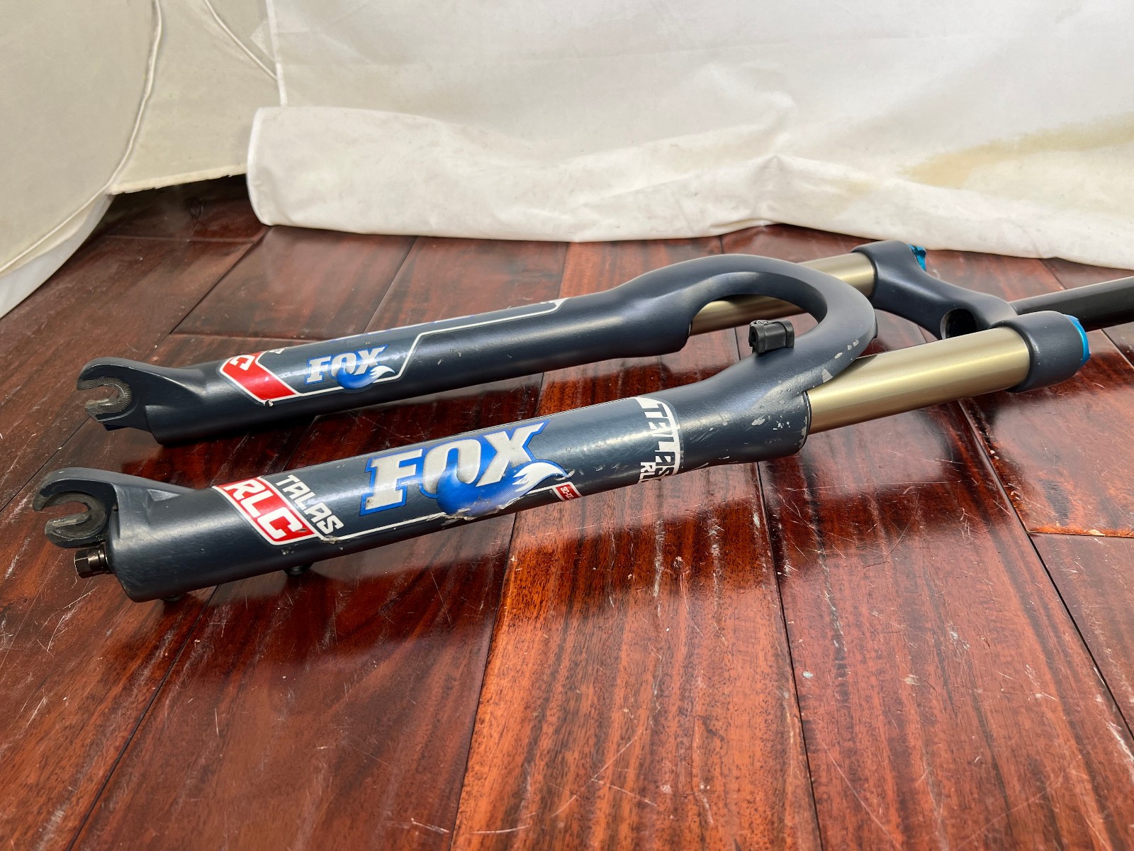Fox Talas RLC Fork 26” 1-1/8″ QR Disc 90-130mm