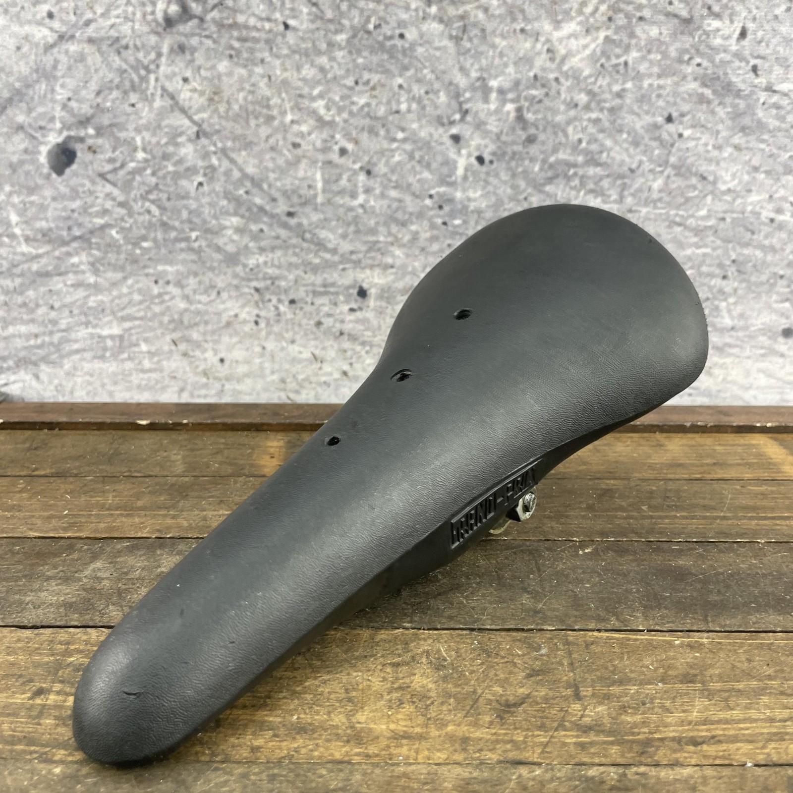 VIntage Grand-Prix Racing Bike Saddle Black Synthetic Steel Road 70s 60s Eroica