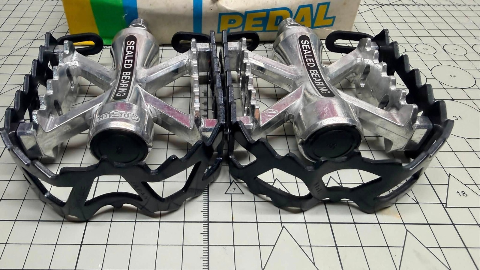 NOS BMX OS MTP 100 sealed bearing Pedal 1/2 Japan gt diamondback red line mx kz