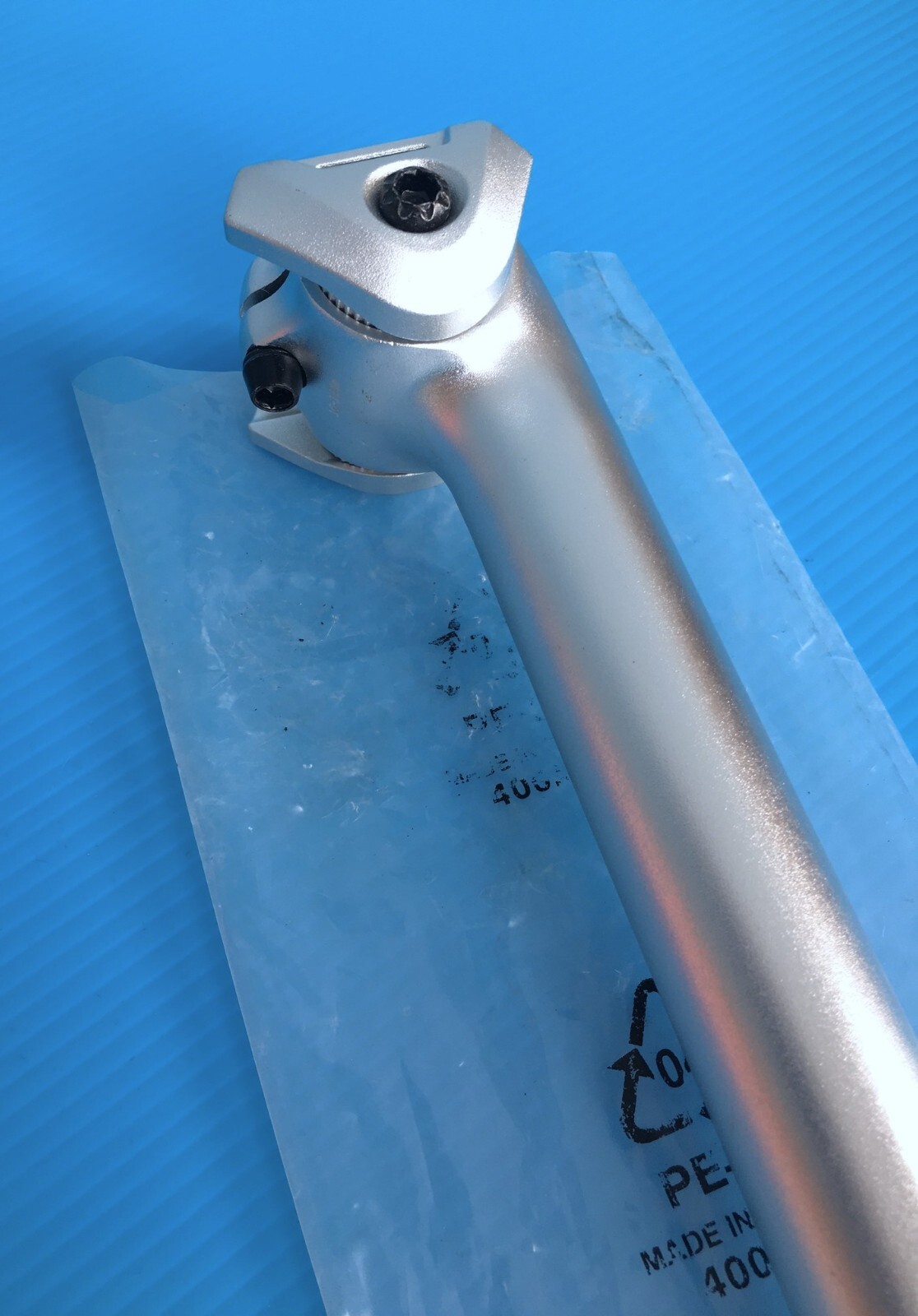 TranzX Alloy Seatpost NOS New 27.2/400mm Streamline Road MTB Fancy Oval ID