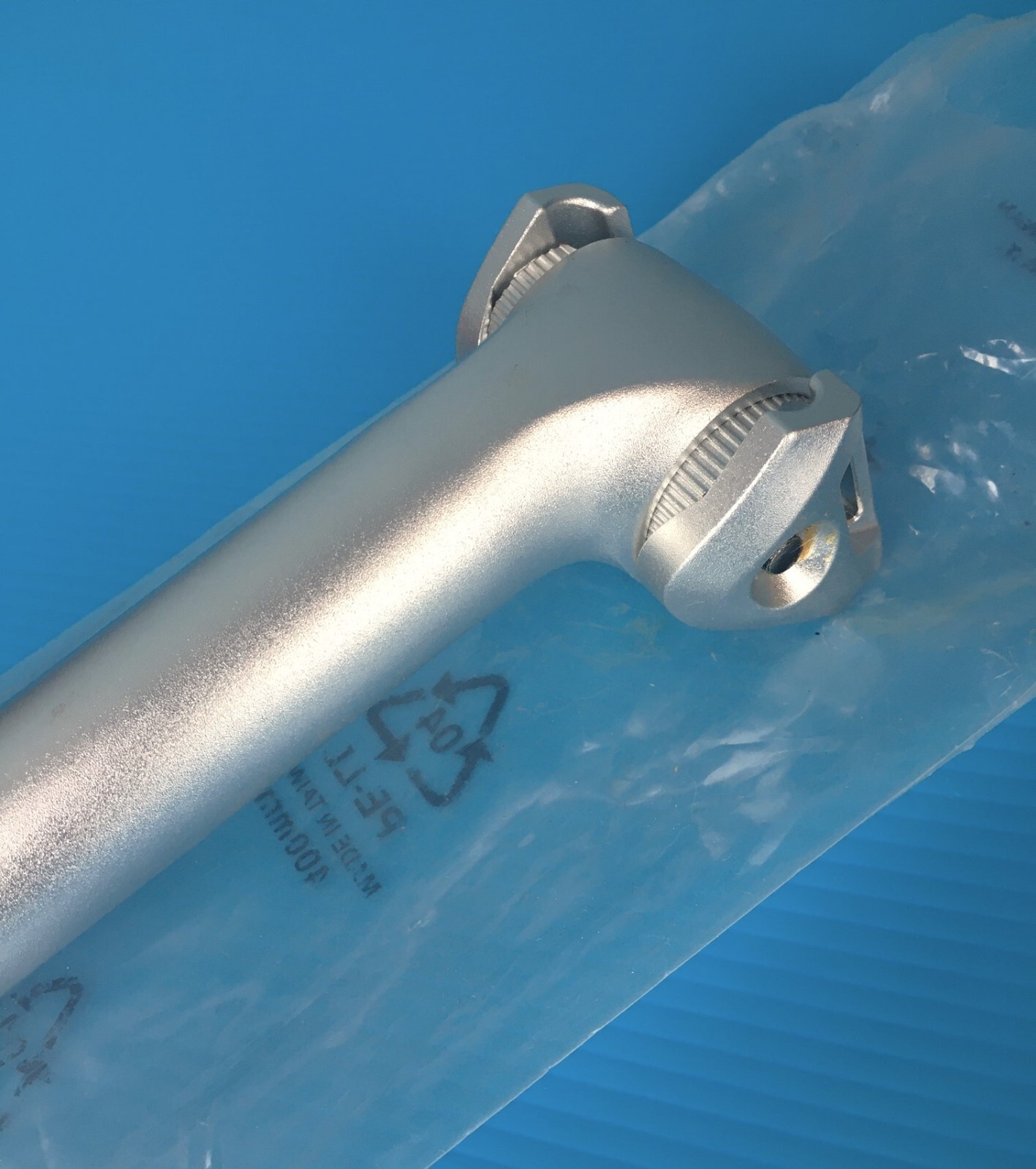 TranzX Alloy Seatpost NOS New 27.2/400mm Streamline Road MTB Fancy Oval ID