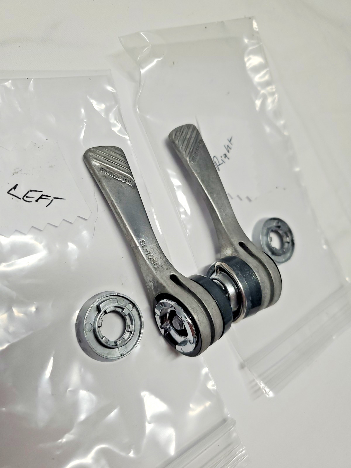 SHIMANO SL-1050 BICYCLE Vintage down tube SHIFTERS