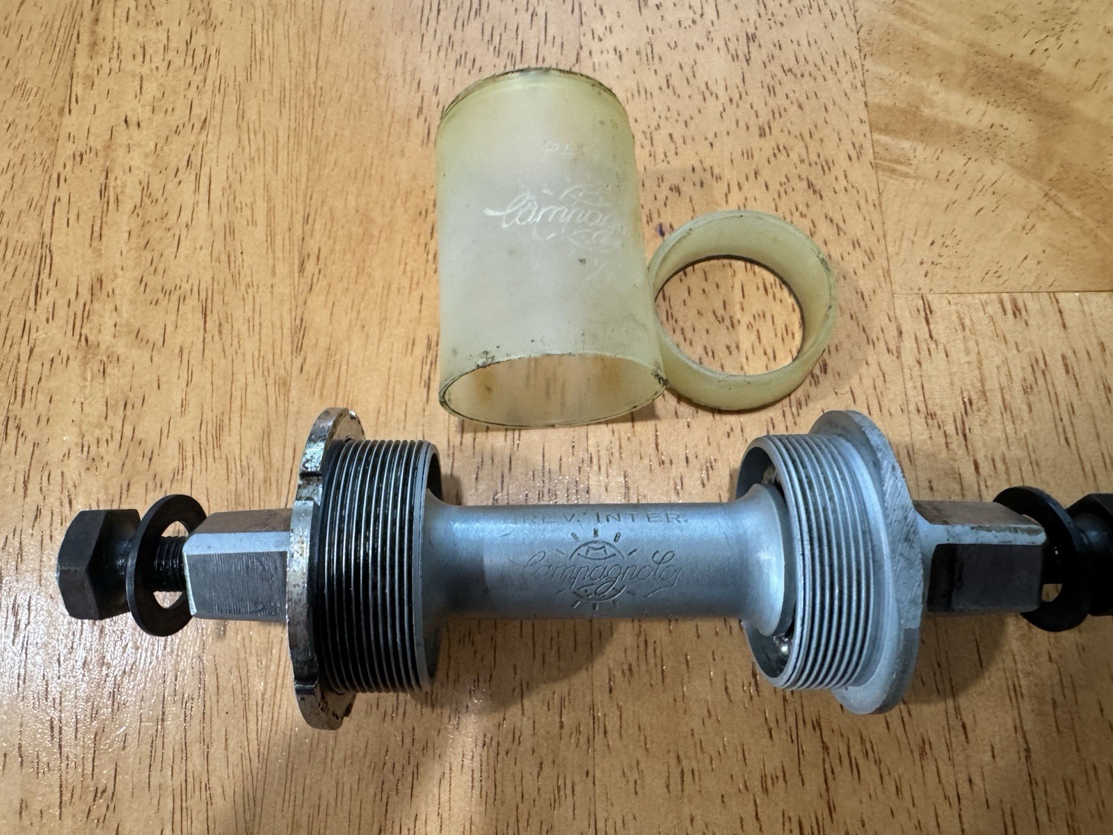 Vintage Campagnolo Nuovo Record 68-SS-120 Bottom Bracket 112 English Thread Bb