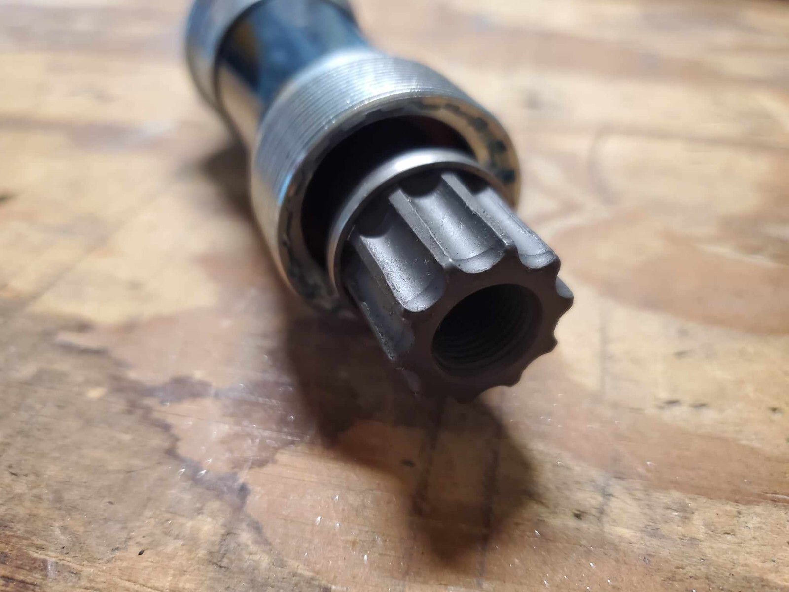 RPM Isis Drive 68 x 128 mm BB-9915 Bottom Bracket