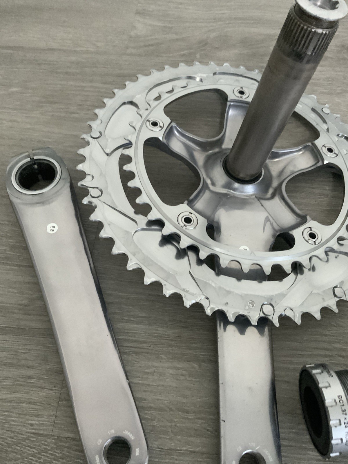 DURA ACE CRANKSET 10 SPEED DOUBLE 53-39 TOOTH 175 MM ARMS 7800 W/ 7800 BRACKET