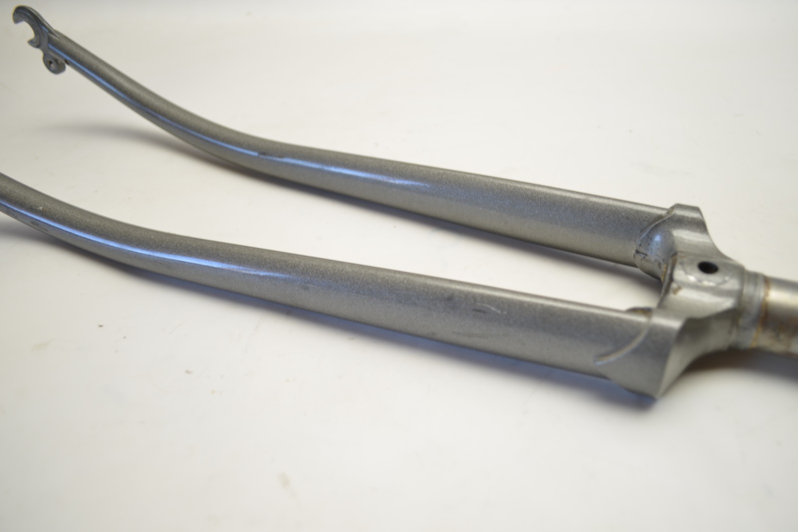 TANGE 2i RACE BICYCLE 27″ WHEEL 1″ THREADED BRAZED CR-MO FORK 245 MM STEERER