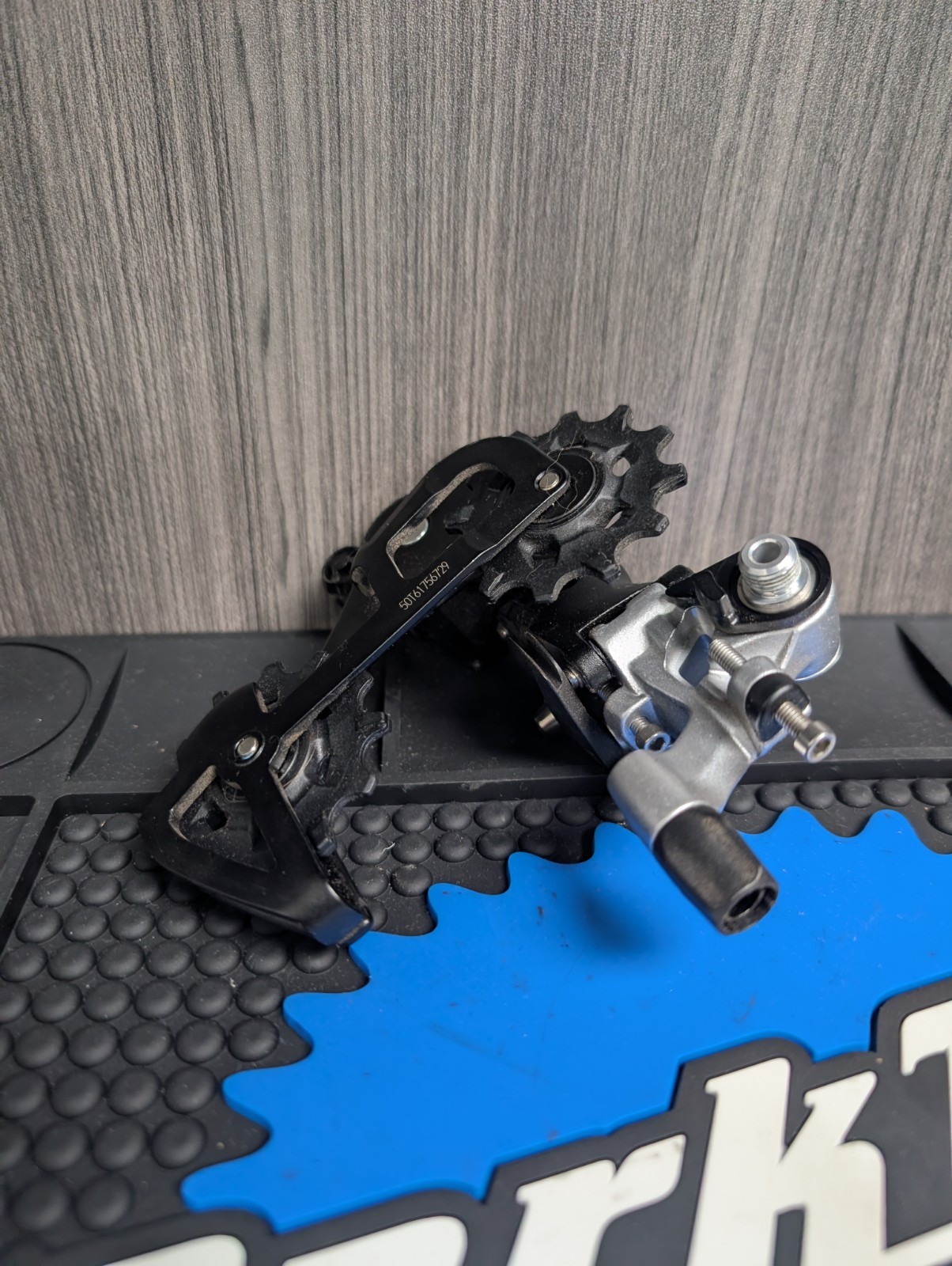 SRAM Rival 1 Type 2.1 Rear Derailleur 11-Speed Exact Actuation Medium Cage