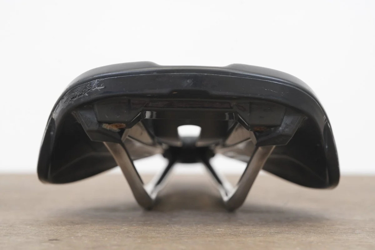 143mm Specialized Phenom Comp Cr-Mo Rail Road Saddle 245g