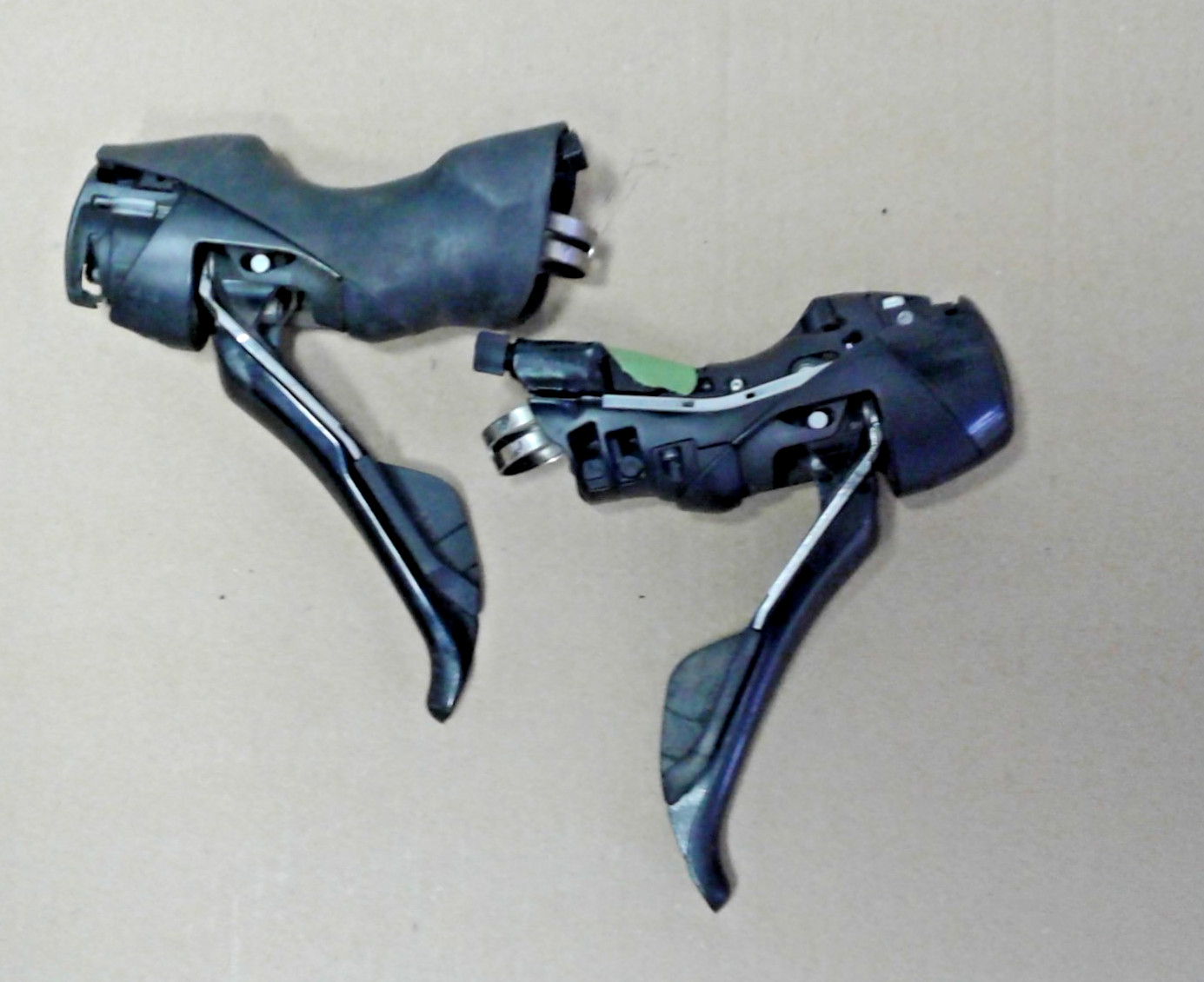 SHIMANO 105 ST-RS505 Shifters DAMAGED, PARTS ONLY