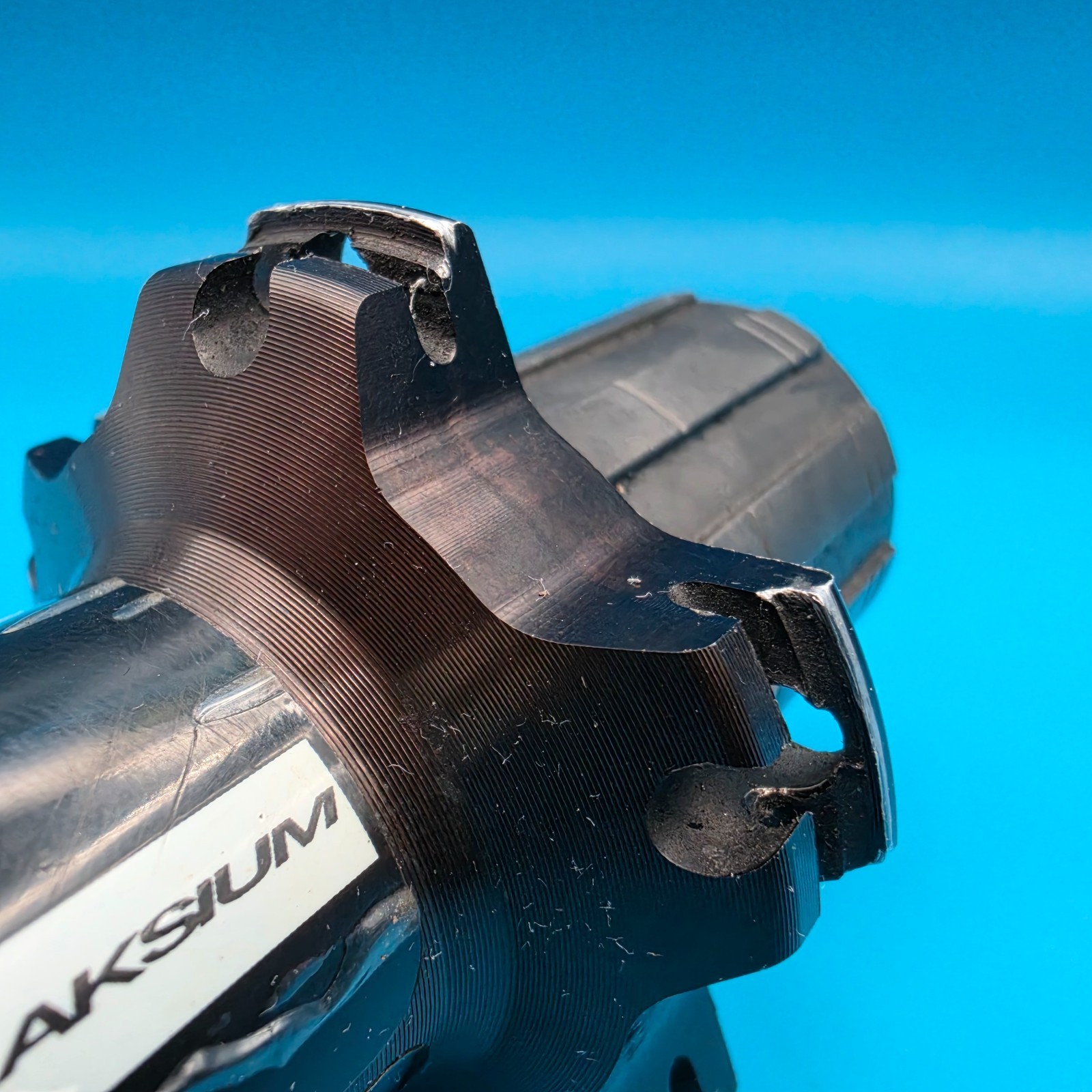 Mavic Aksium Rear Hub Shimano SRAM 10/11 Speed QR 130mm SMOOTH BEARINGS!! f22