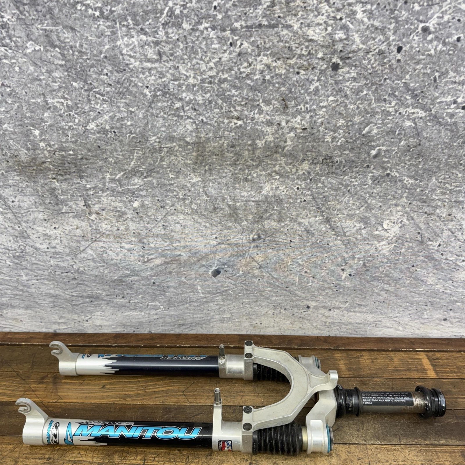 Vintage Manitou 4 Suspension Fork 26 1 1/8 In Threaded Canti USA PARTS Repair
