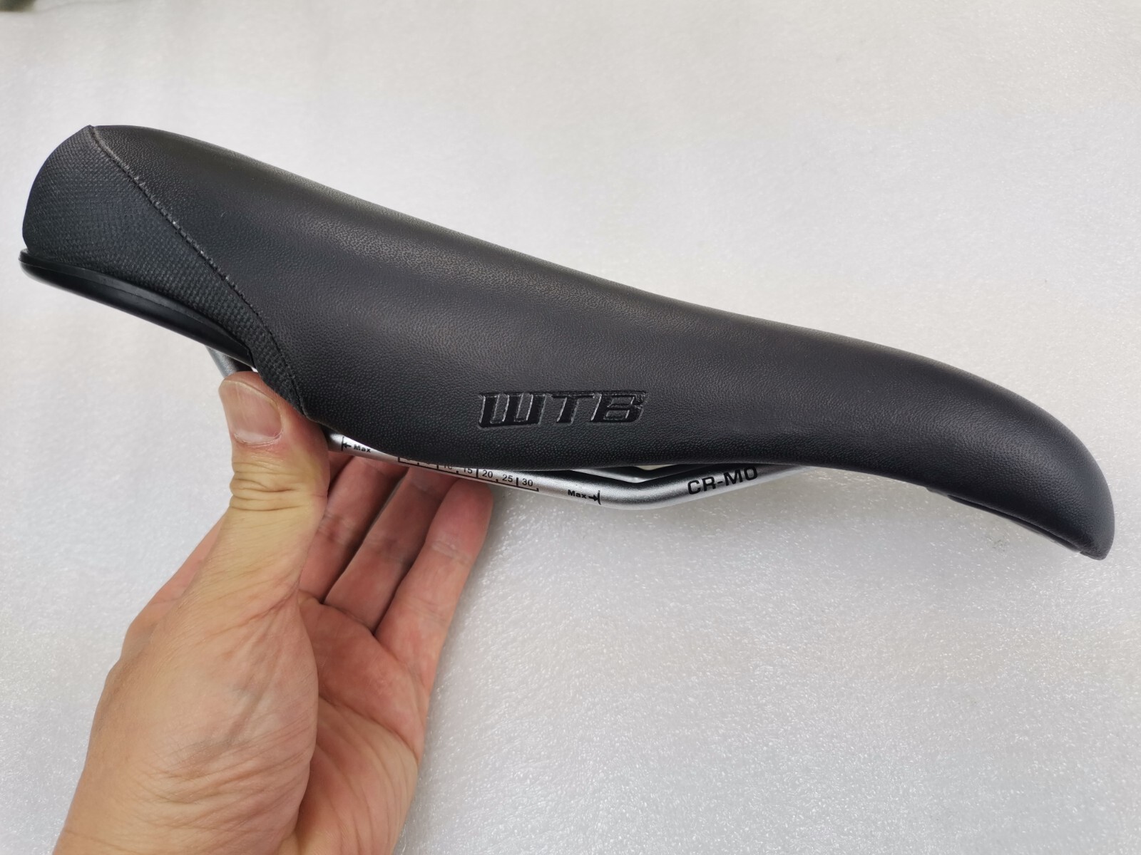 WTB SPEED V RACE LEVEL SADDLE SEAT CR MO RAIL MTB CITY TOURING BIKE 265X145MM