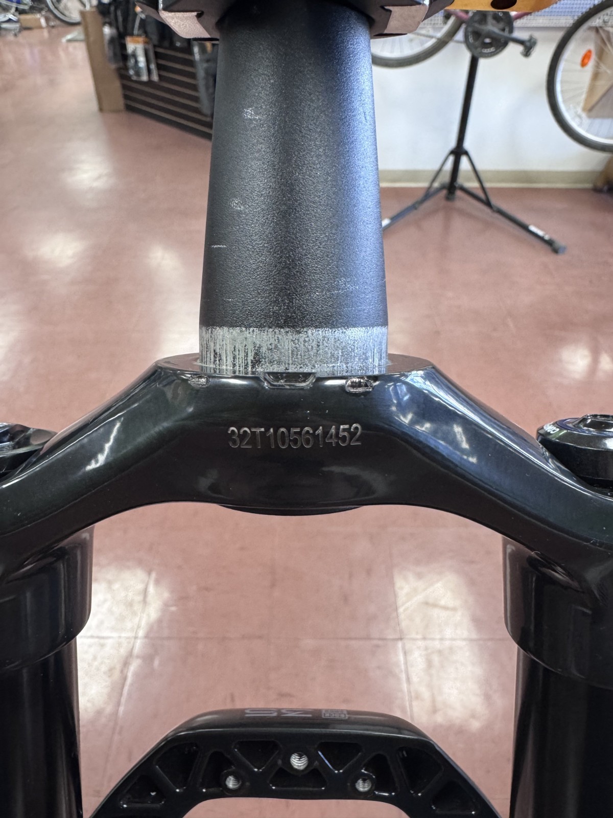 RockShox 35 Judy SL 120mm 44mm Offset 29″ Wheel