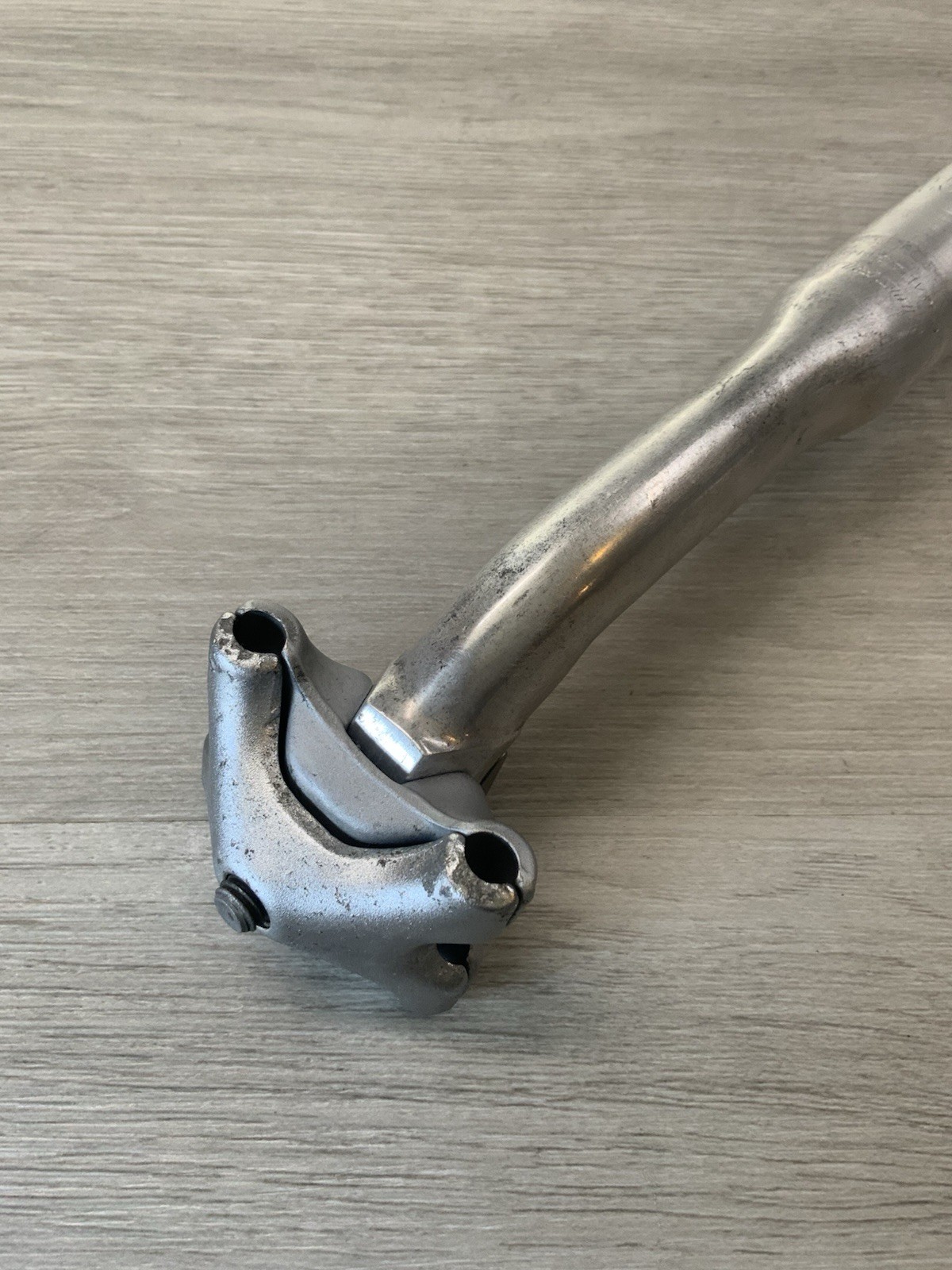 CAMPAGNOLO CHORUS AERO SEAT POST 27.2 MM x 210 MM TOTAL LENGTH 246 GRAMS