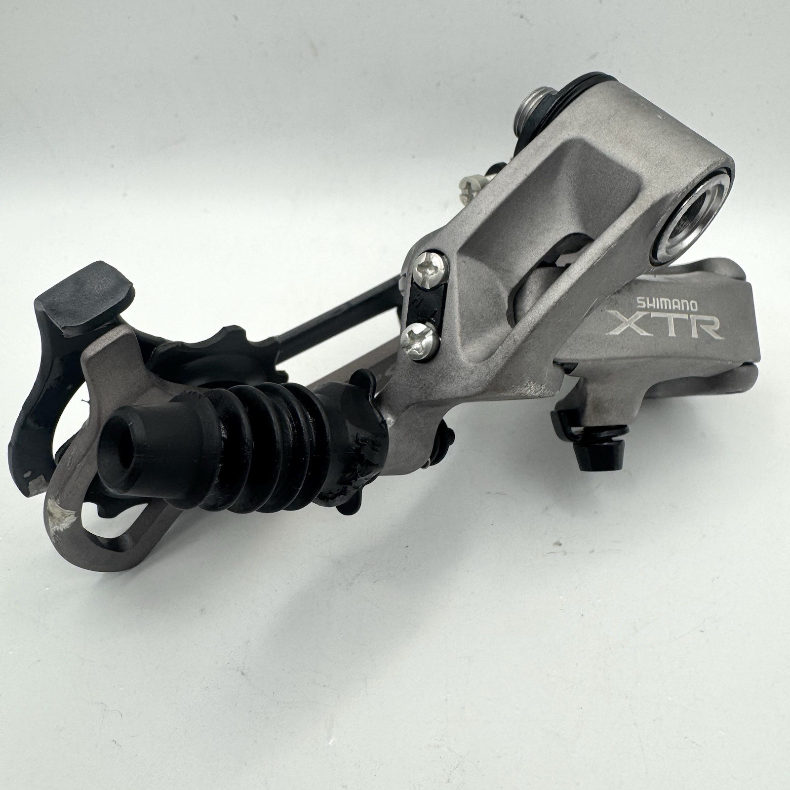 Shimano XTR RD-M952 Rear Derailleur 9-Speed Long Cage Vintage